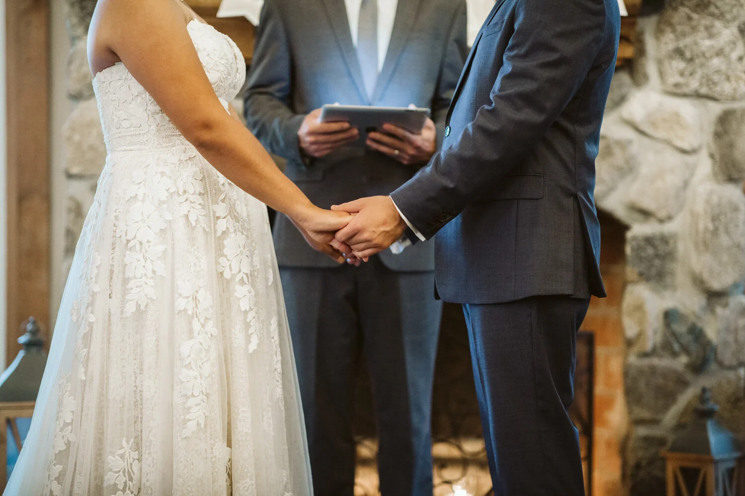 Peirce-Farm-at-Witch-Hill-Wedding--28.jpg