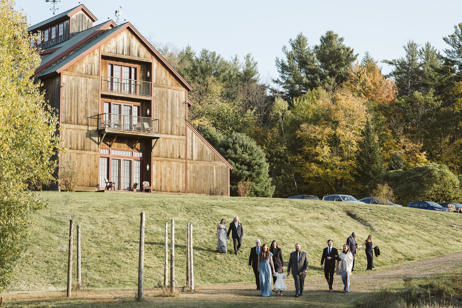 New-England-Fall-Wedding-Photos--1023.jpg