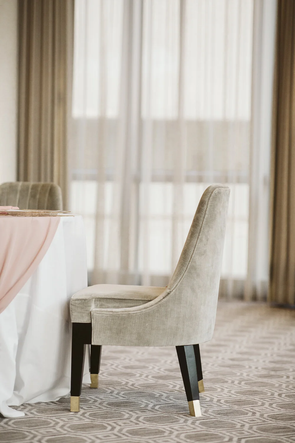Four Seasons Hotel One Dalton Street Boston Wedding-1010.jpg