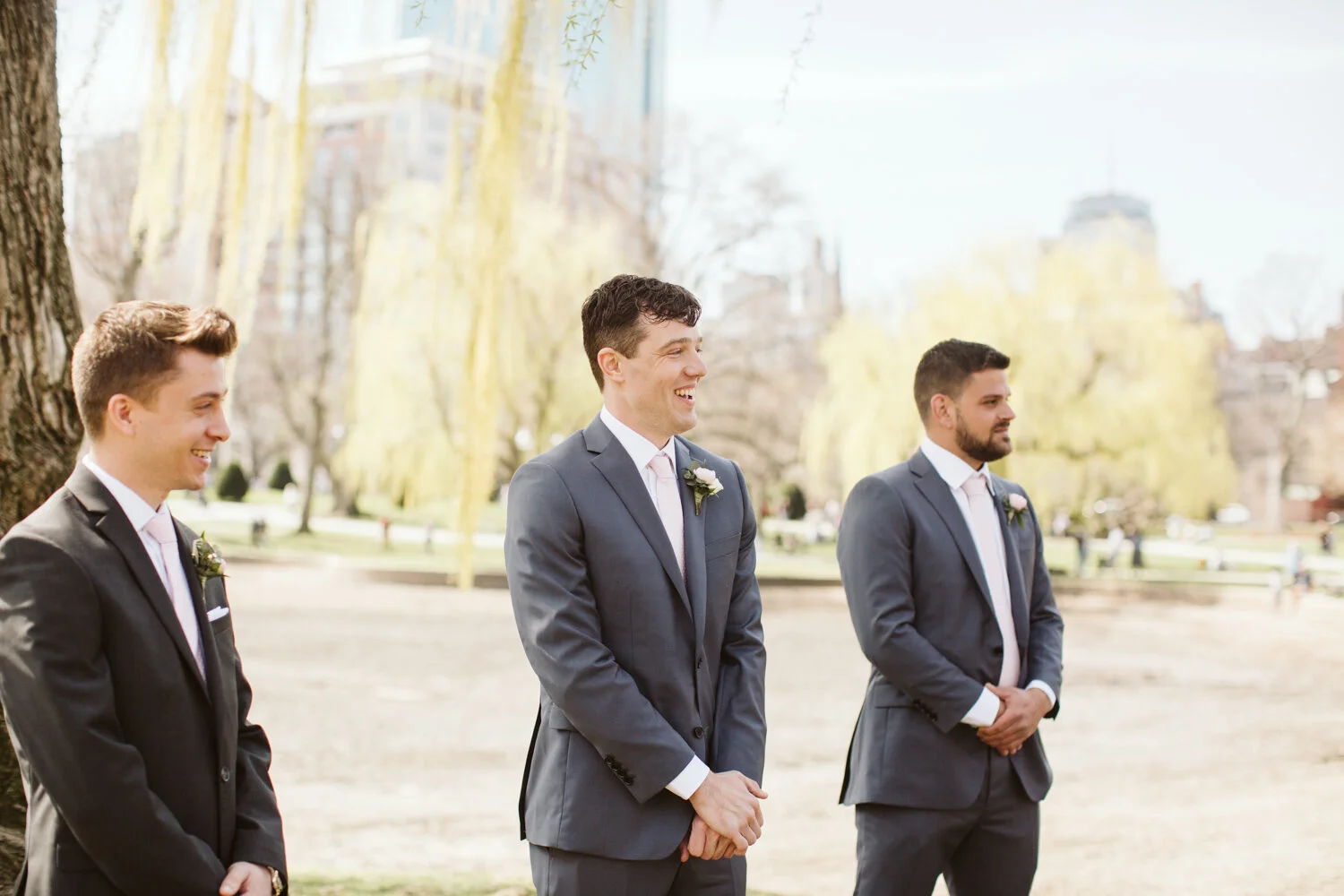 Boston-Public-Garden-Wedding-Photos--8.jpg