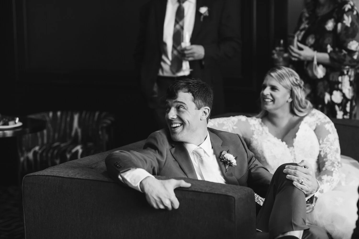 Boston-Public-Garden-Wedding-Photos--27.jpg