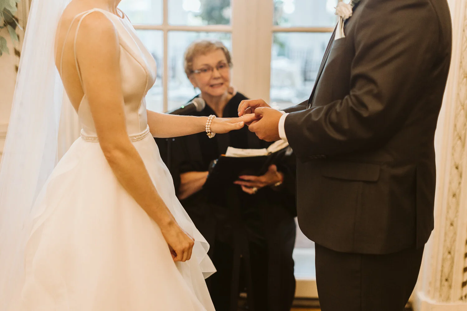 Wedding-Photos-at-Tupper-Manor--14.jpg
