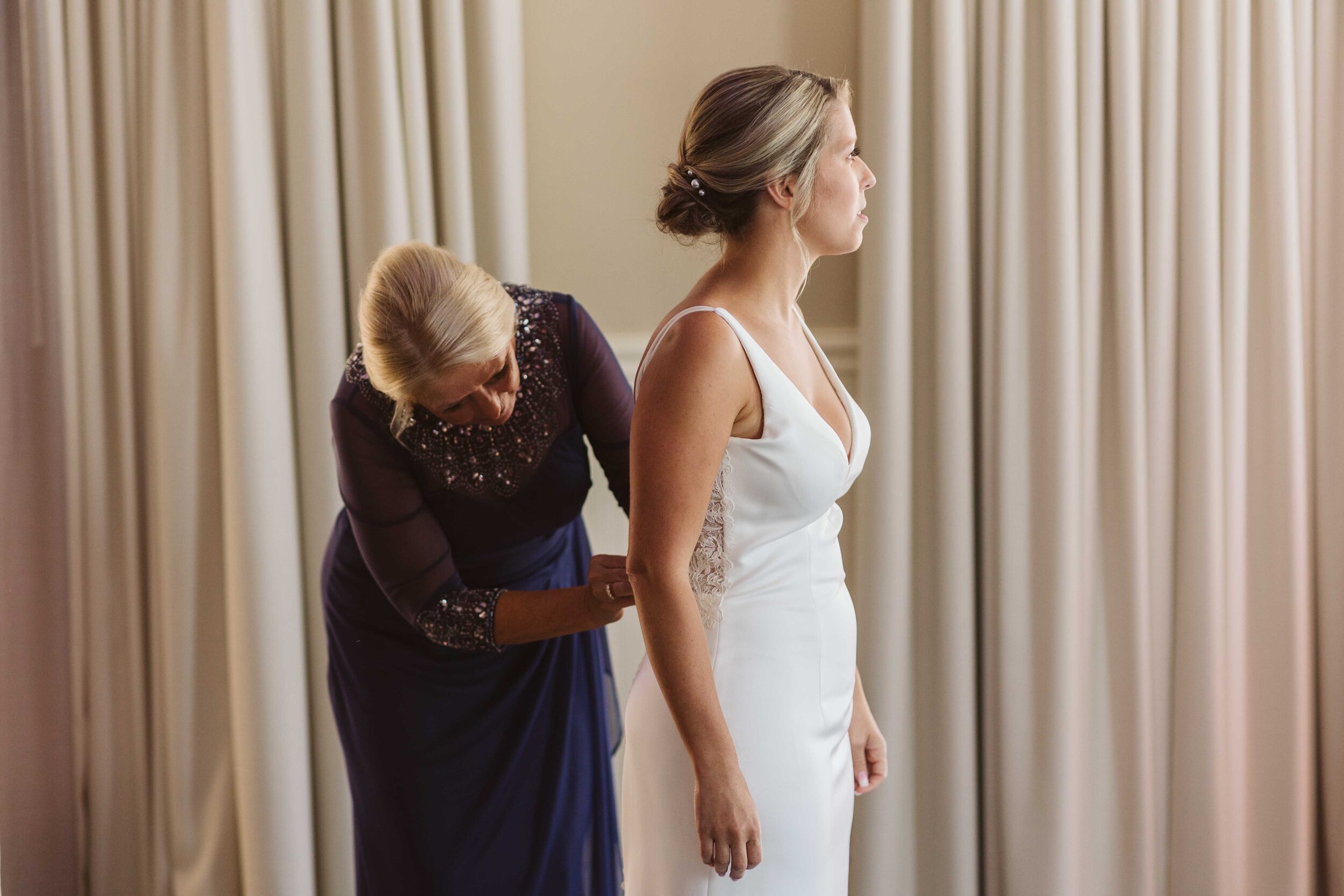 Wedding-Photos-Nantasket-beach-resort--15.jpg