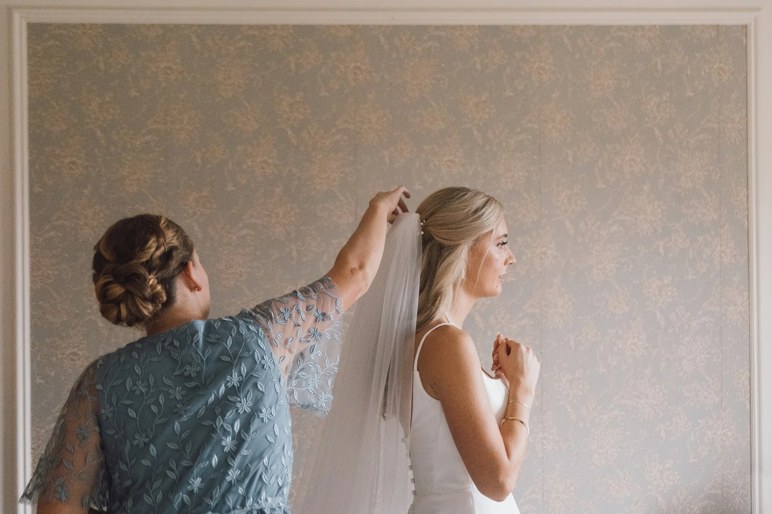 wedding photographer in Boston