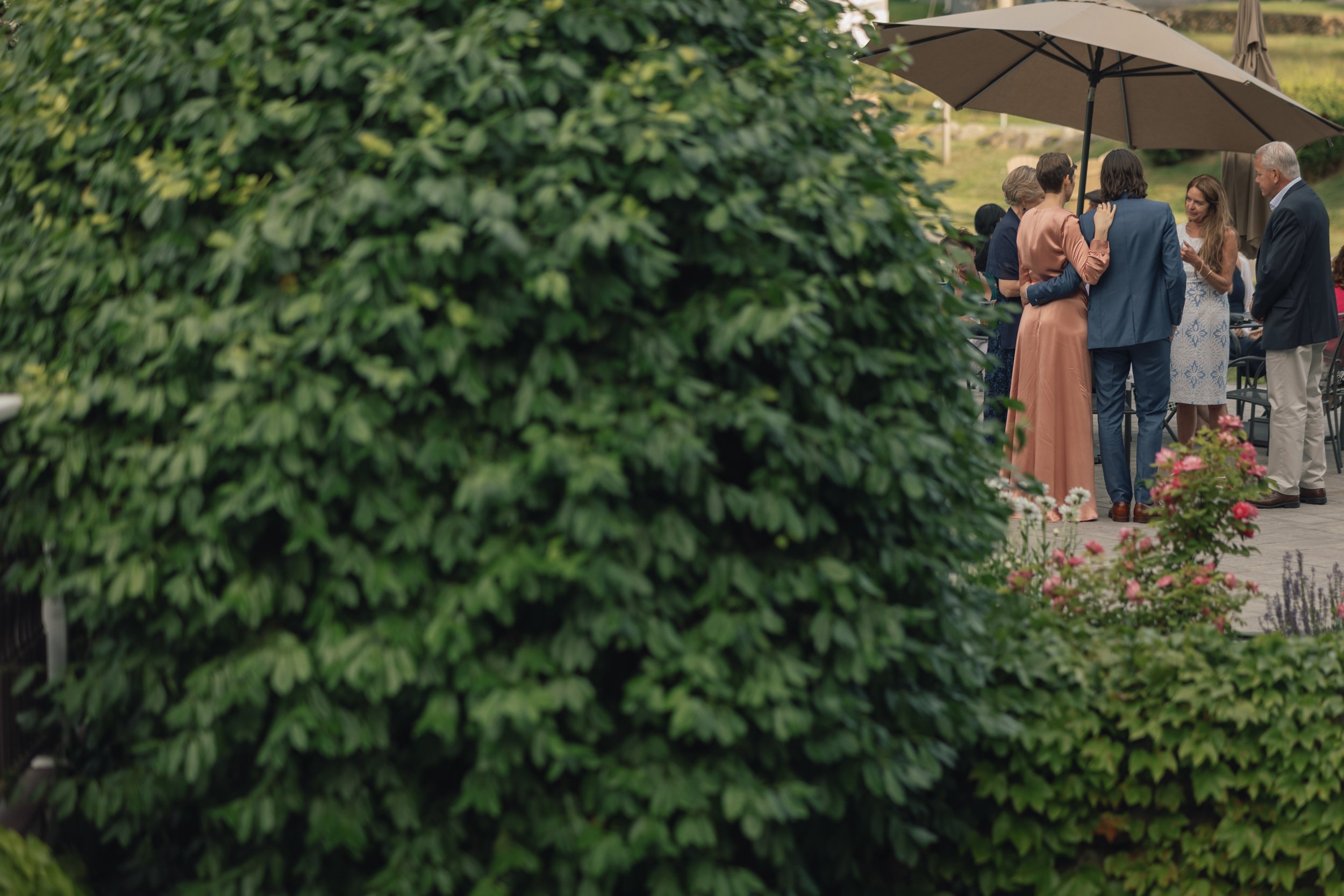 Boston wedding photographer captures couple enjoying reception at Beauport, the Sleeper-McCann House.