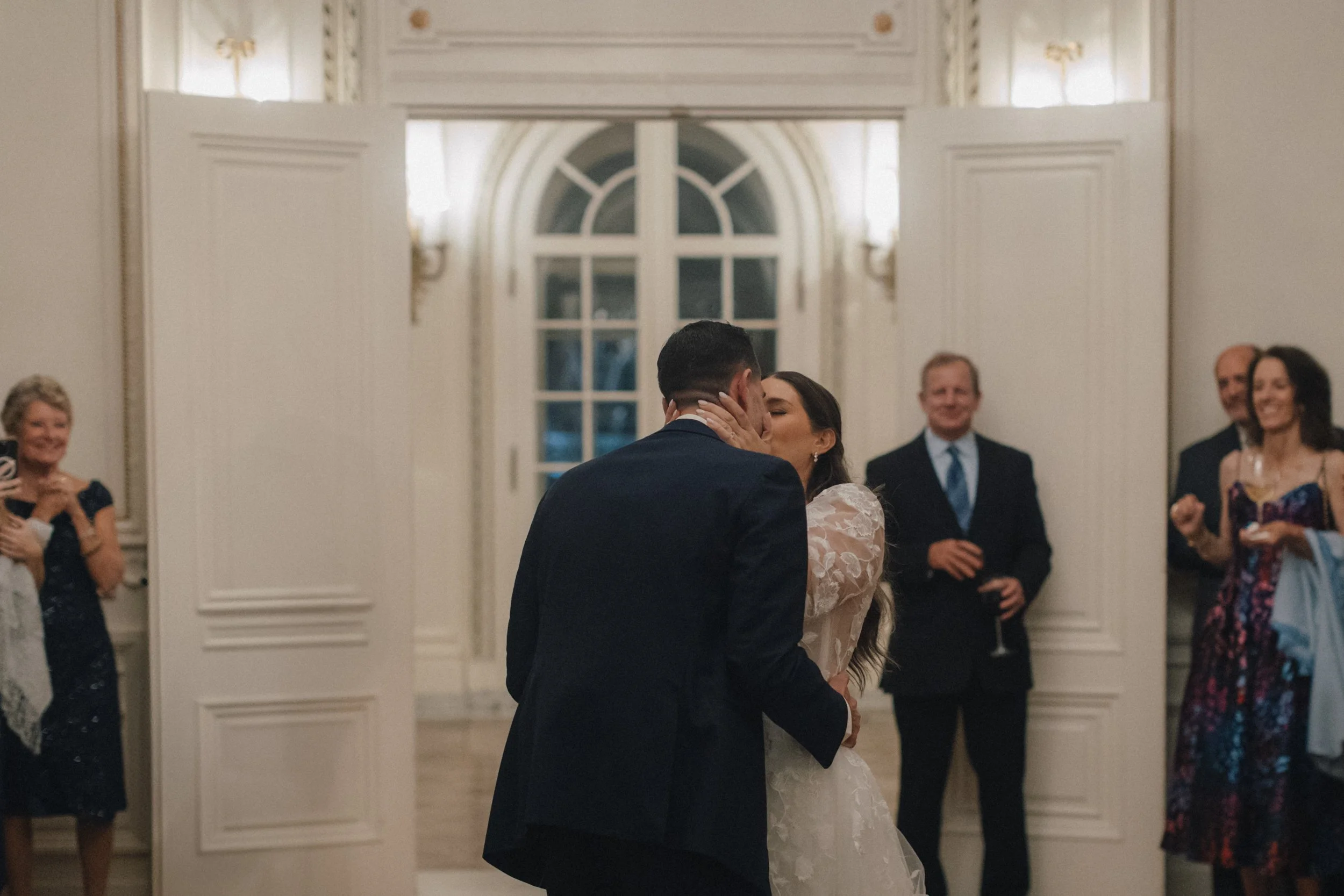 Best-documentary-wedding-photographer-023.jpg