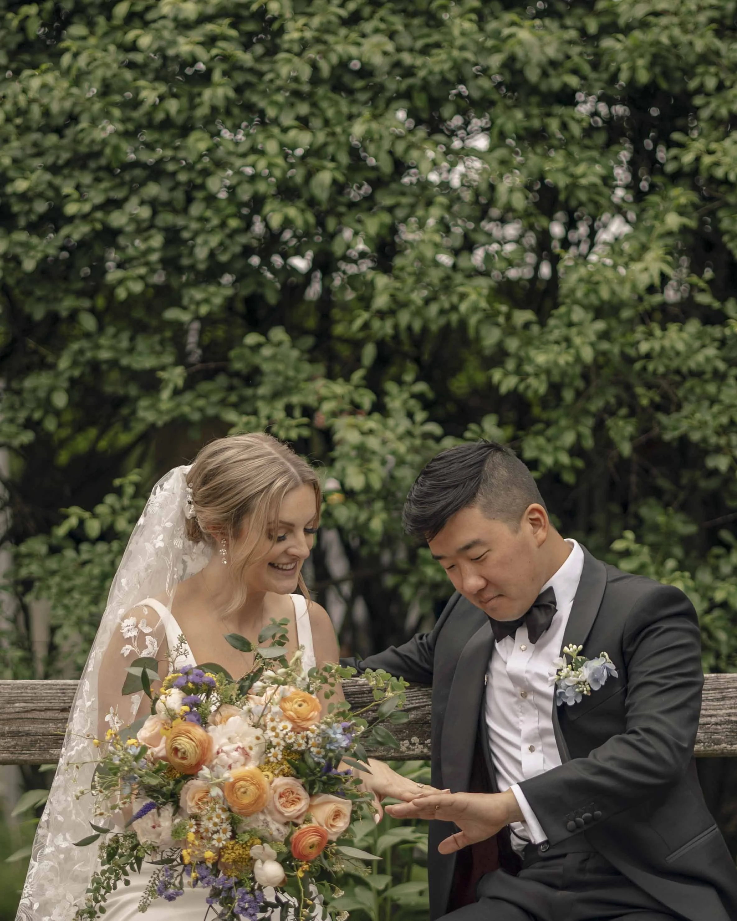 Sarasota Wedding Photography Styles: Documentary, Traditional, and Editorial Compared