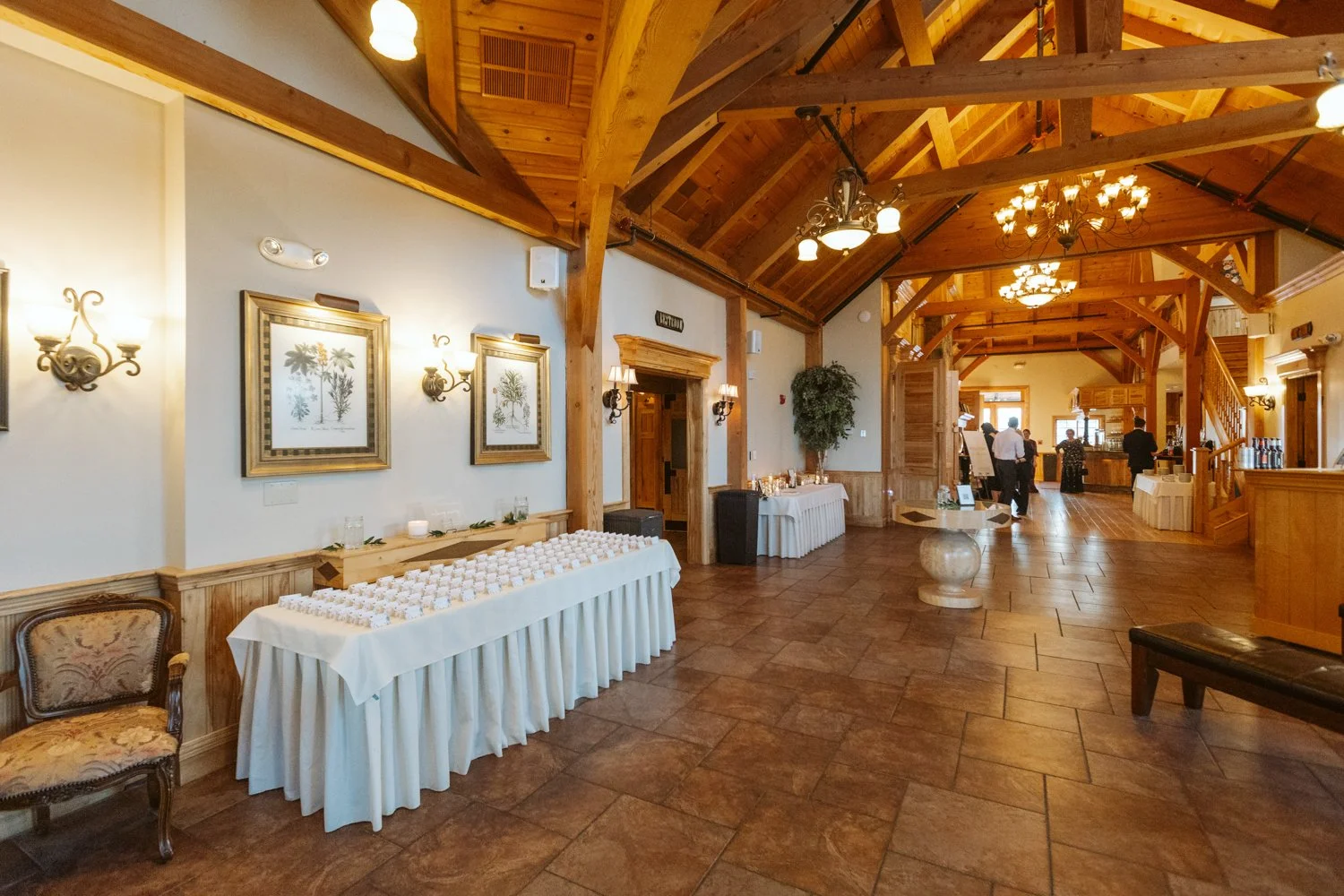 Red Barn at Outlook Farm Wedding Guide