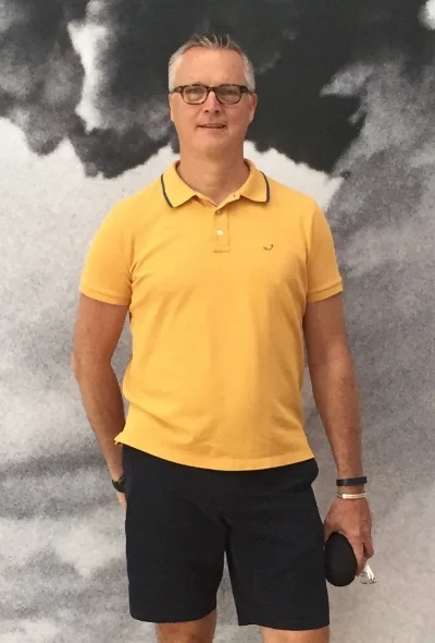 Southern California raised and living in Sonoma County, California,  I am an independent design consultant for wineries and Milestone Events Group in Sonoma County.  My partner and I travel extensively and enjoy art, the ballet, the theate…