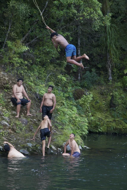 Swing in to river:4.jpg