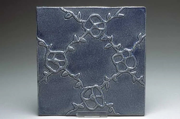 Flower tile