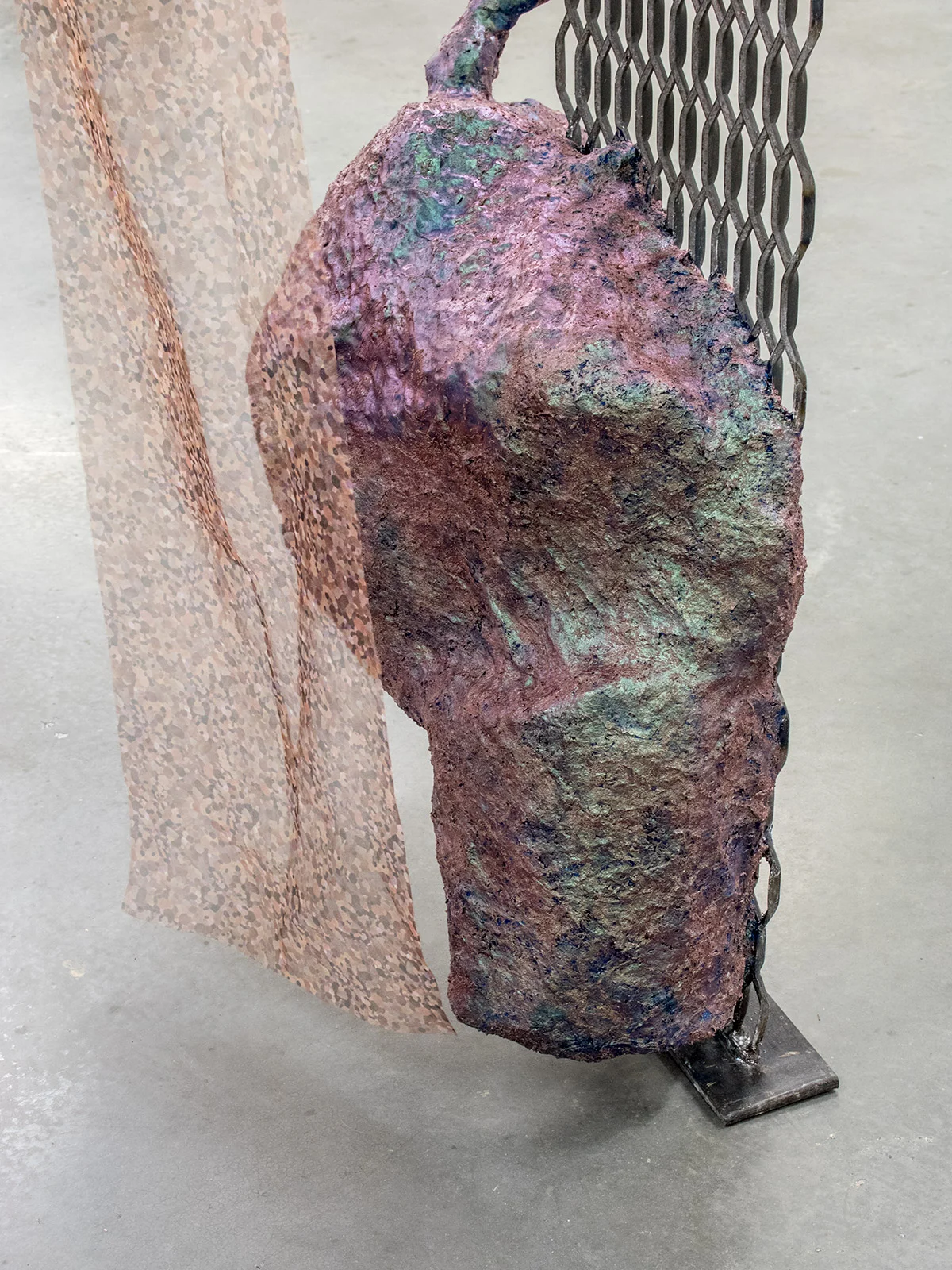 sifting-thru-detail-2.jpg