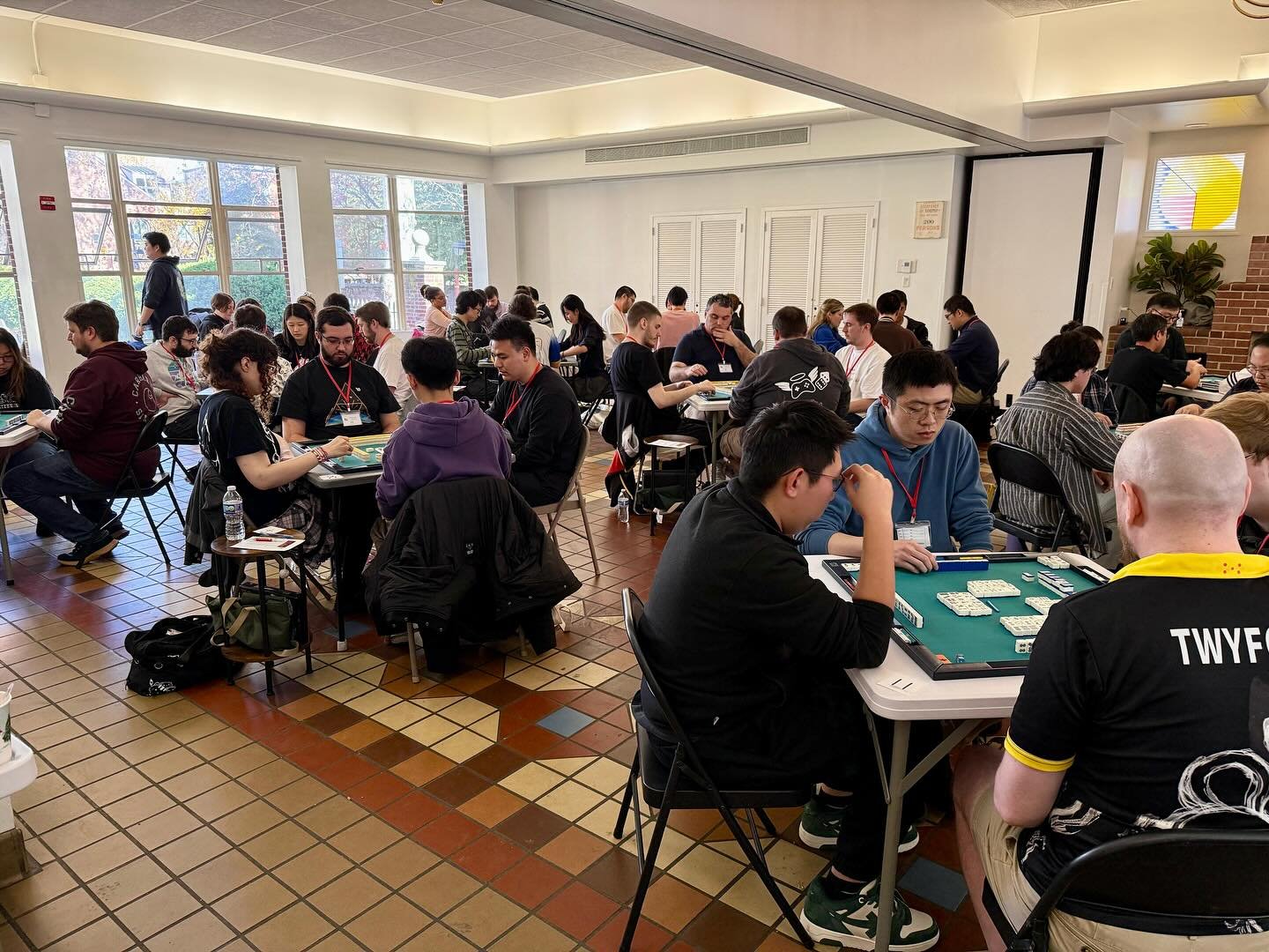 A great weekend of mahjong was held in Philadelphia with @philly_mahjawn hosting their tournament. Congratulations to all who participated, including Austin from @nycriichinomi who took 1st place!