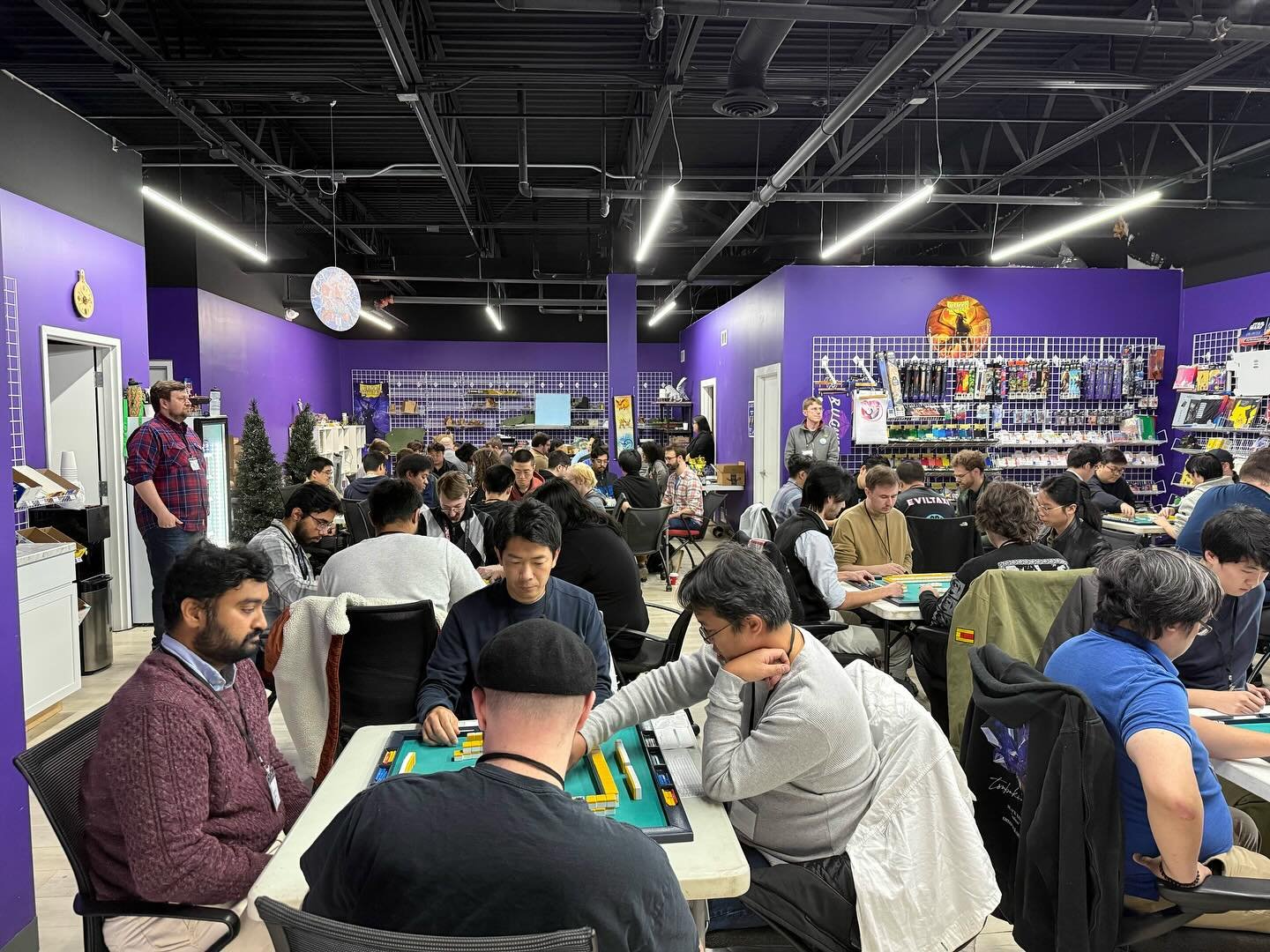 The SOLD OUT Great Lakes Riichi Open kicked off in Michigan this morning! Good luck to everyone participating!