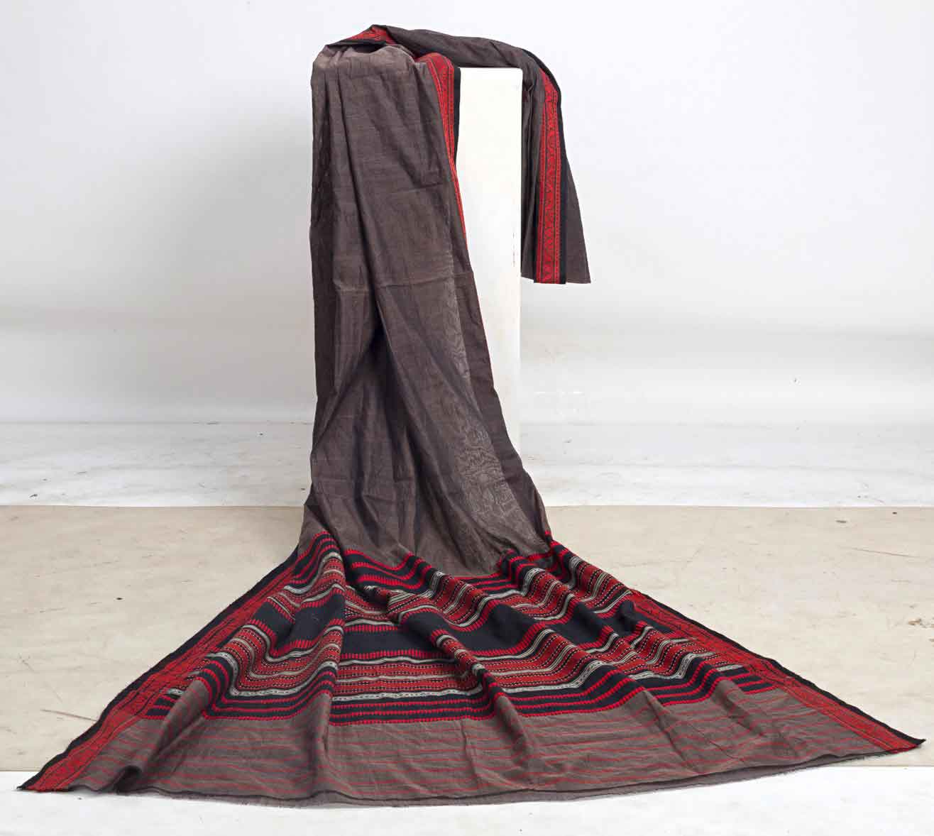 Handwoven Begampuri Sari