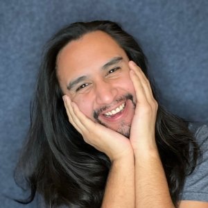 aaron_wells__square.jpg