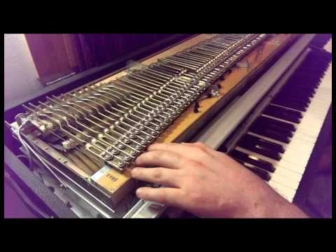 Fender Rhodes - Replacing Rubber Grommets - Avion Studios - Part 1