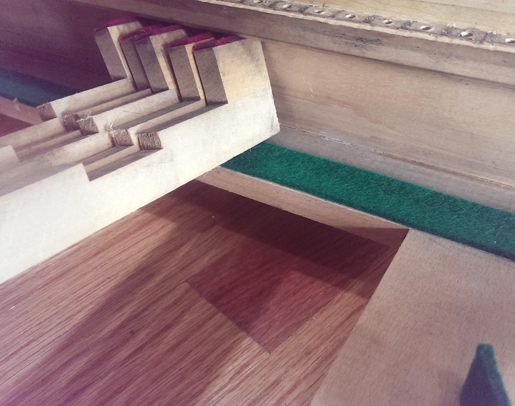 backrail2.jpg