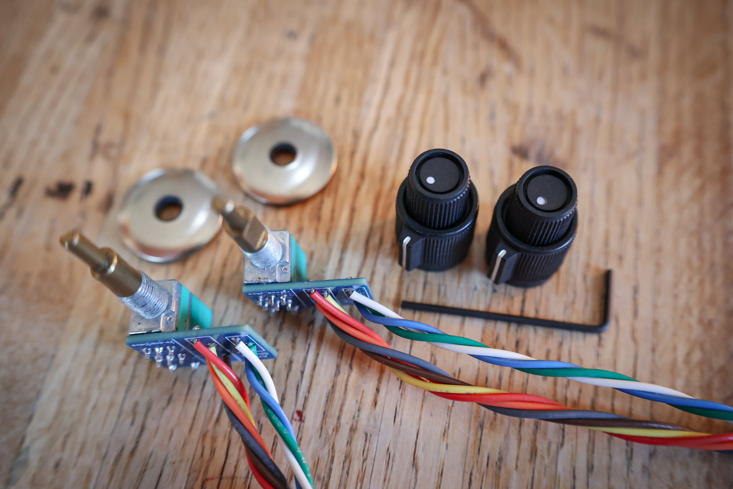 RR Controls Knobs.jpg