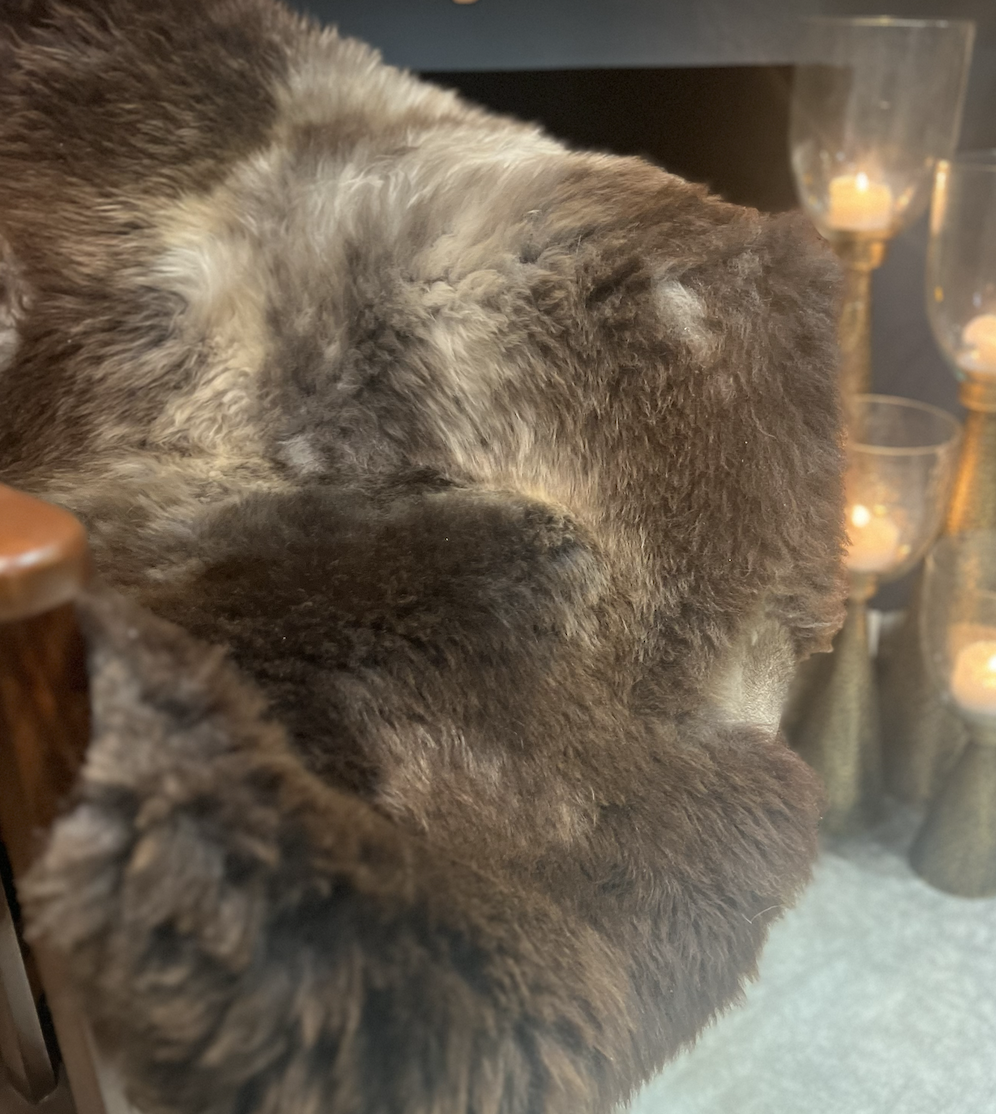 Burrow & Hide %22Wolf%22 Rare Breed Sheepskin 2023-01-27 at 13.35.40.png