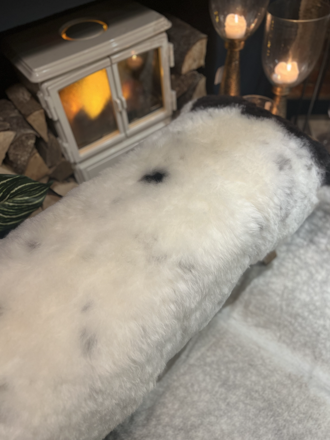 Burrow & Hide %22Aries%22 Rare Breed Sheepskin 2023-01-27 at 16.09.40.png