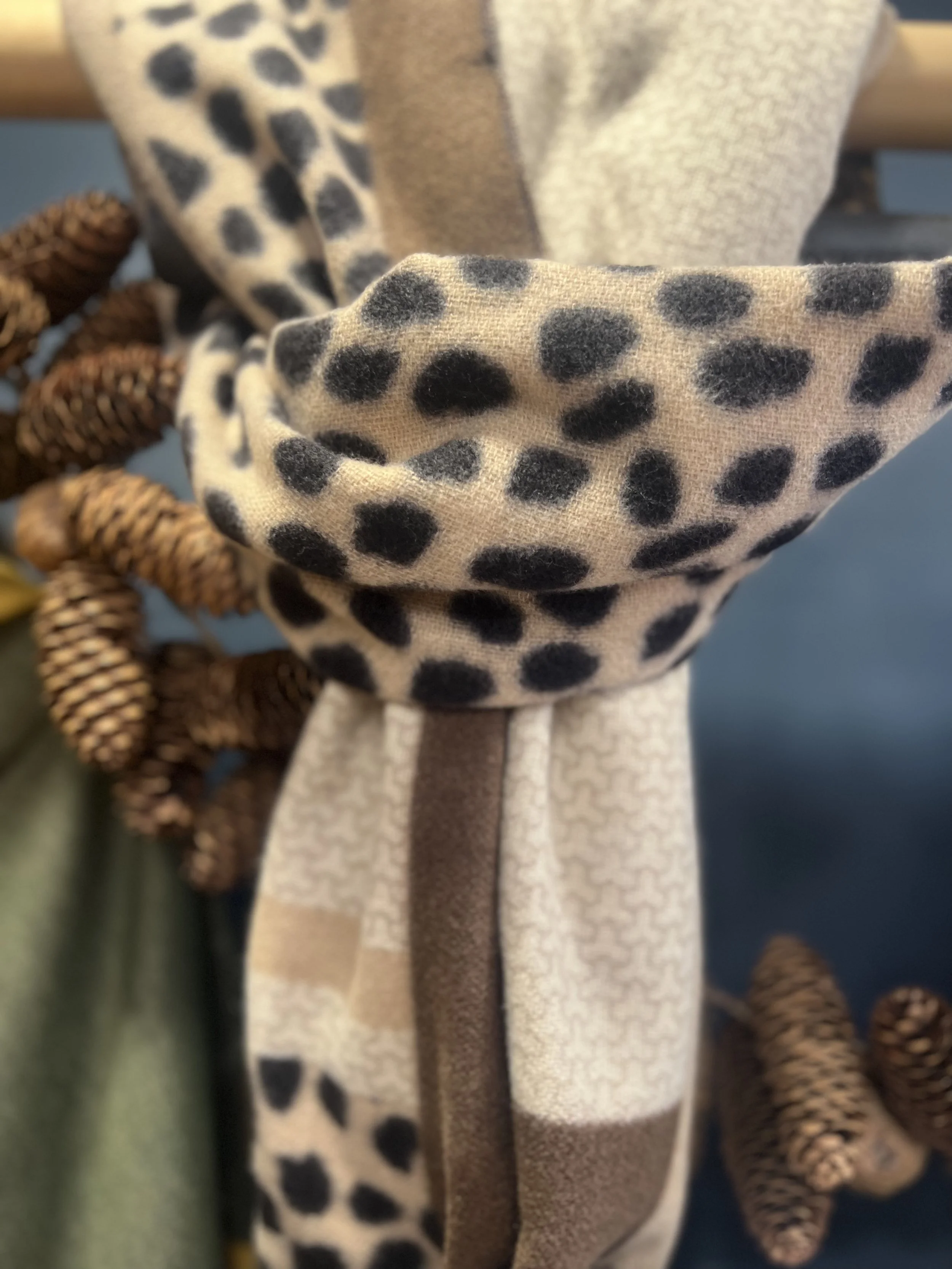 Burrow & Hide Scarf 1.jpg