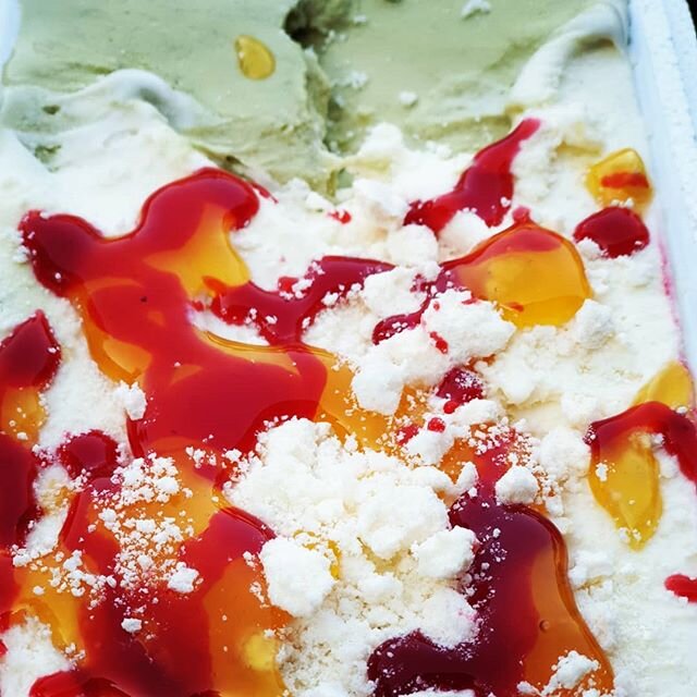 First batch of Pavlova gelato for 2019... it must be Christmas!!! 🎄🍦🎄 #christmas #christmasspecial #pavlova #meringue #raspberrycoulis #ourfavouritetimeofyear #celebration #summer #family #friends #gifts #food #pistachio #artisan #merrychristmas #