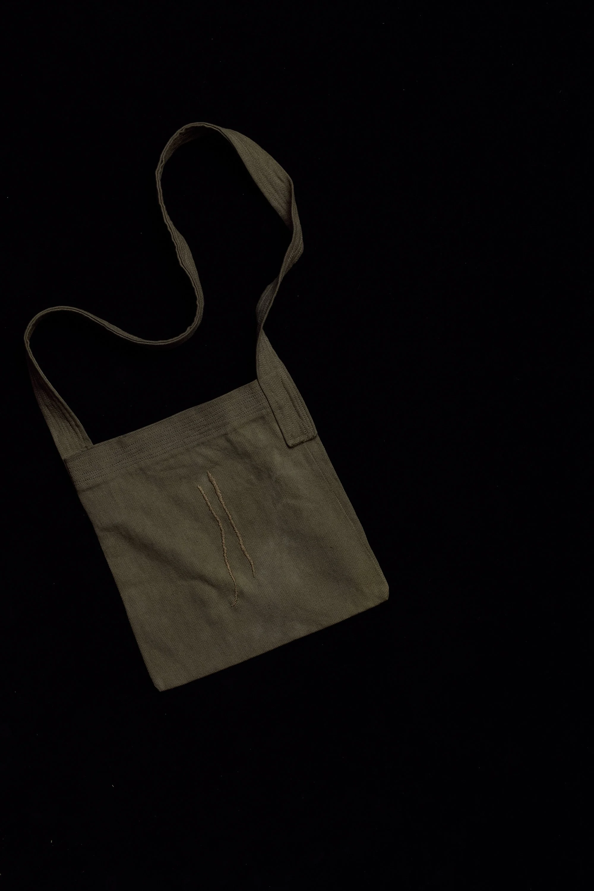 2025_ProjectCoal_Bag-B_1305.jpg