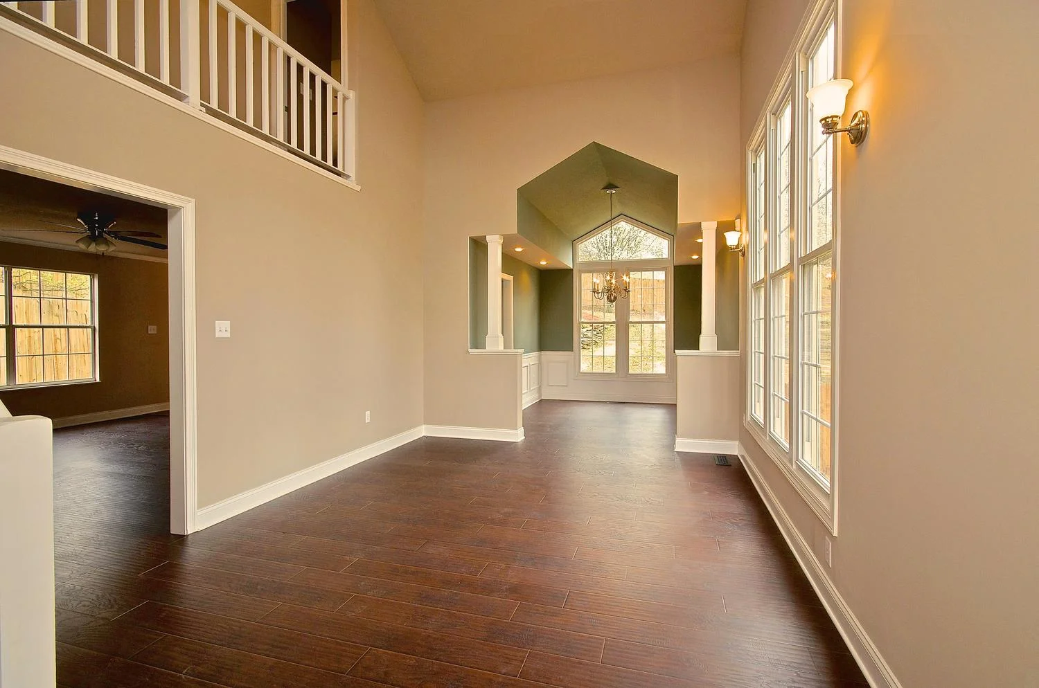 2707 Bakertown Rd Knoxville TN-large-005-Living Room-1500x994-72dpi.jpg
