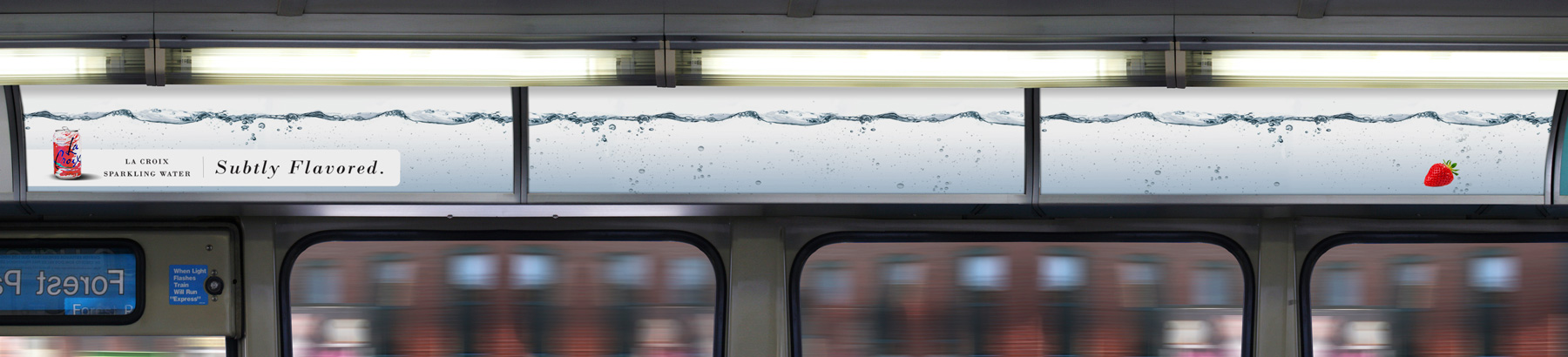 la_croix-ooh-train.jpg