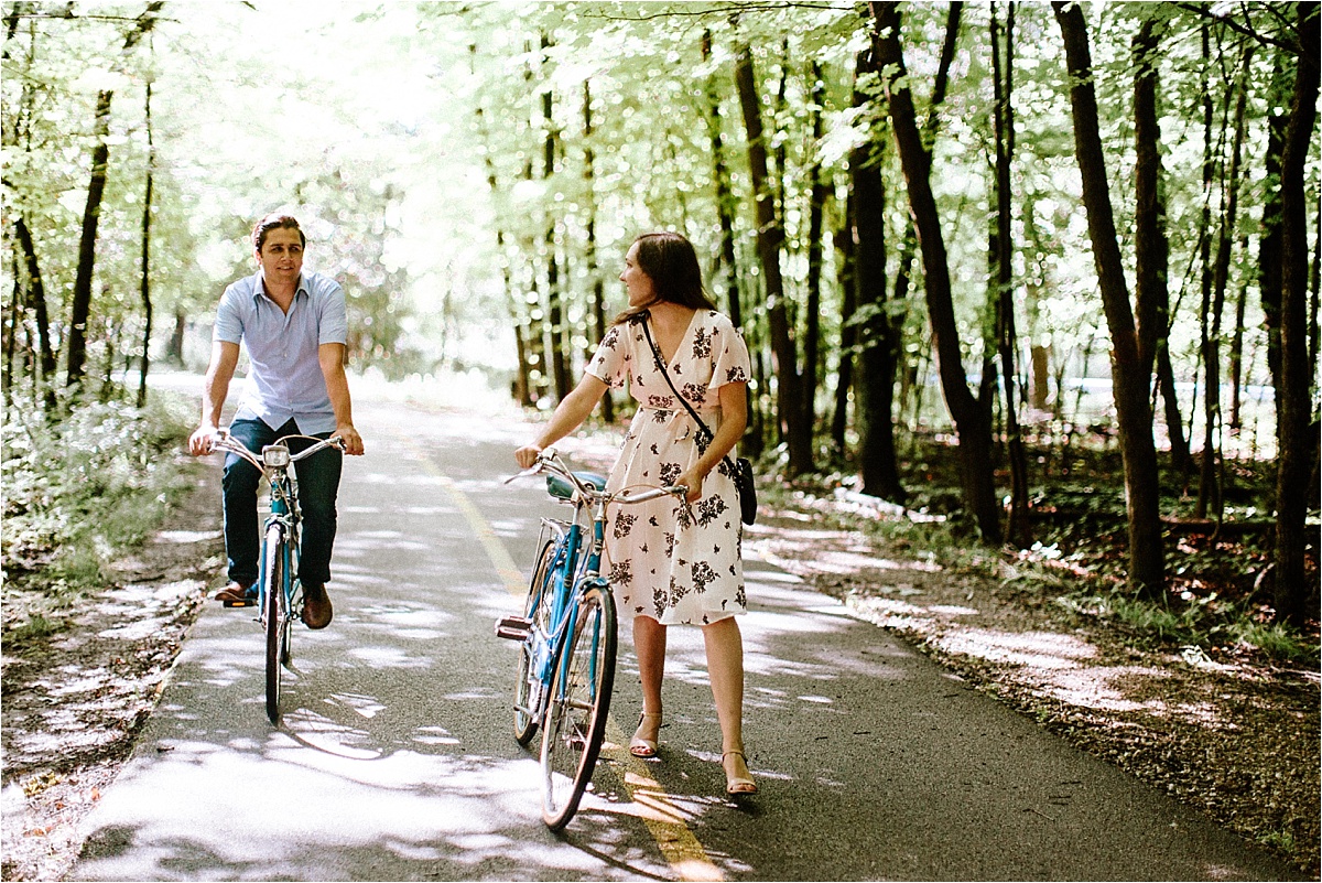 Vintage Bicycle Engagement Shoot_0005.jpg