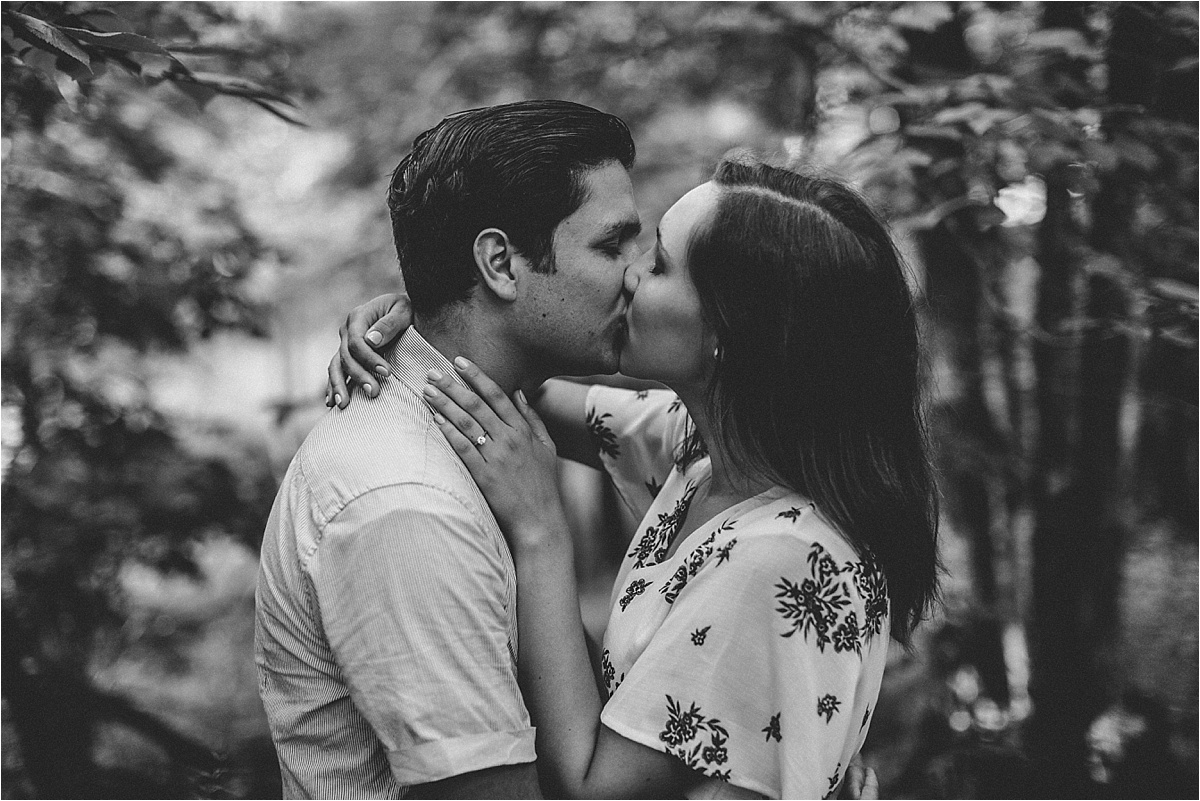 Vintage Bicycle Engagement Shoot_0036.jpg