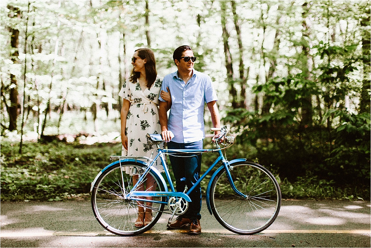 Vintage Bicycle Engagement Shoot_0049.jpg