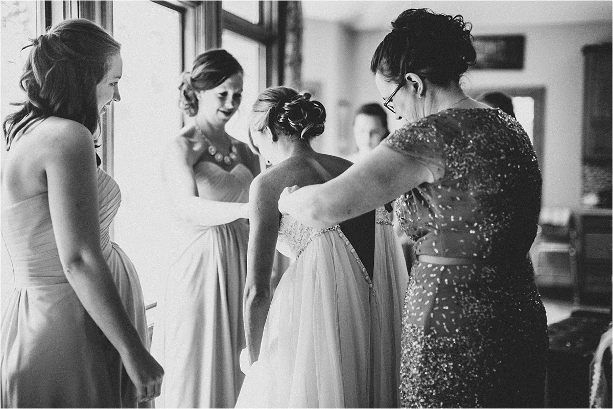 Naomi + Matt Michigan Wedding_0024.jpg