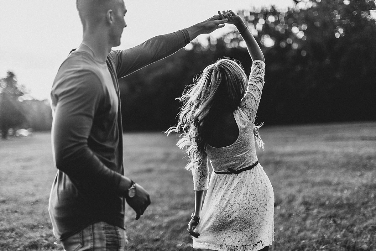 Forest Preserve Engagement Shoot_0027.jpg