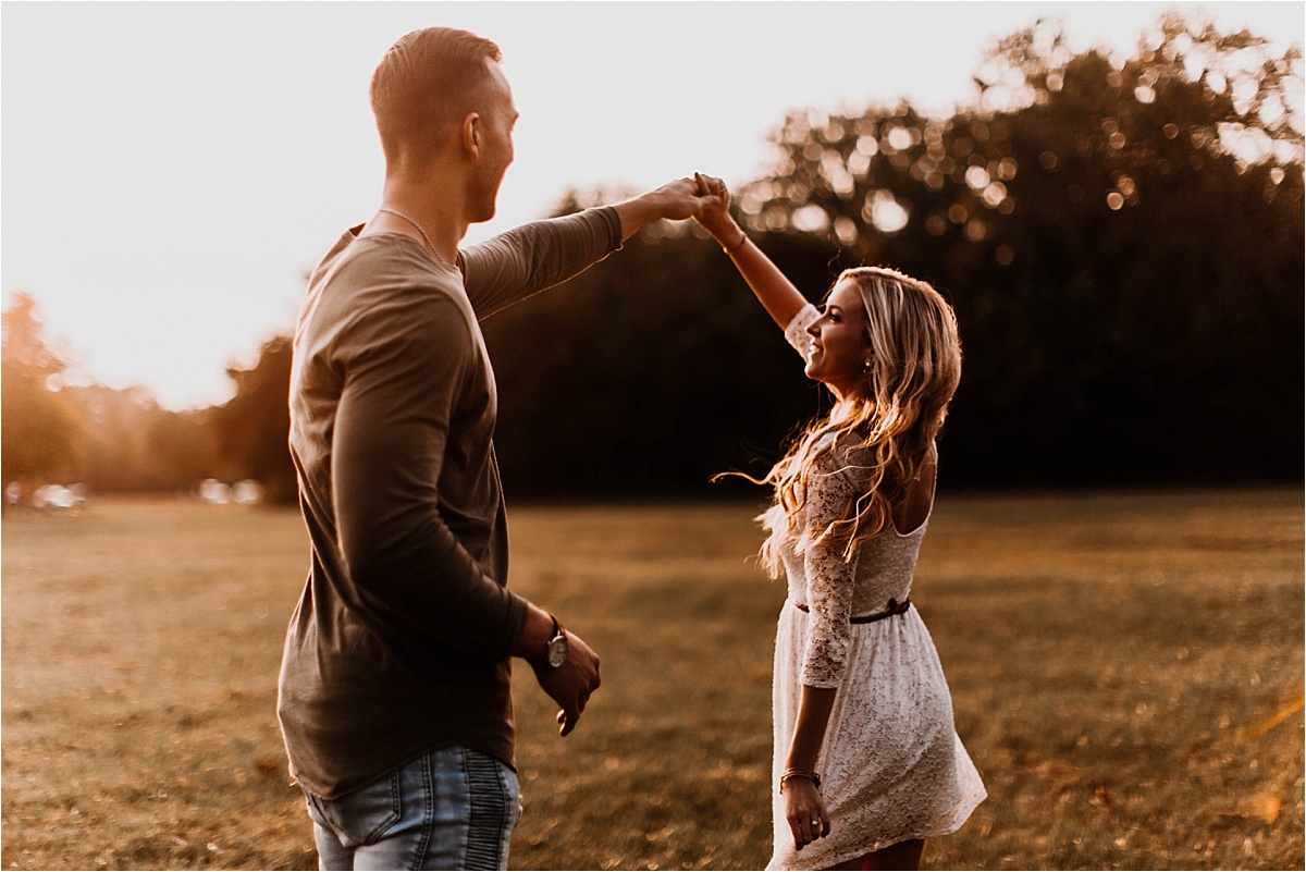 Forest Preserve Engagement Shoot_0029.jpg