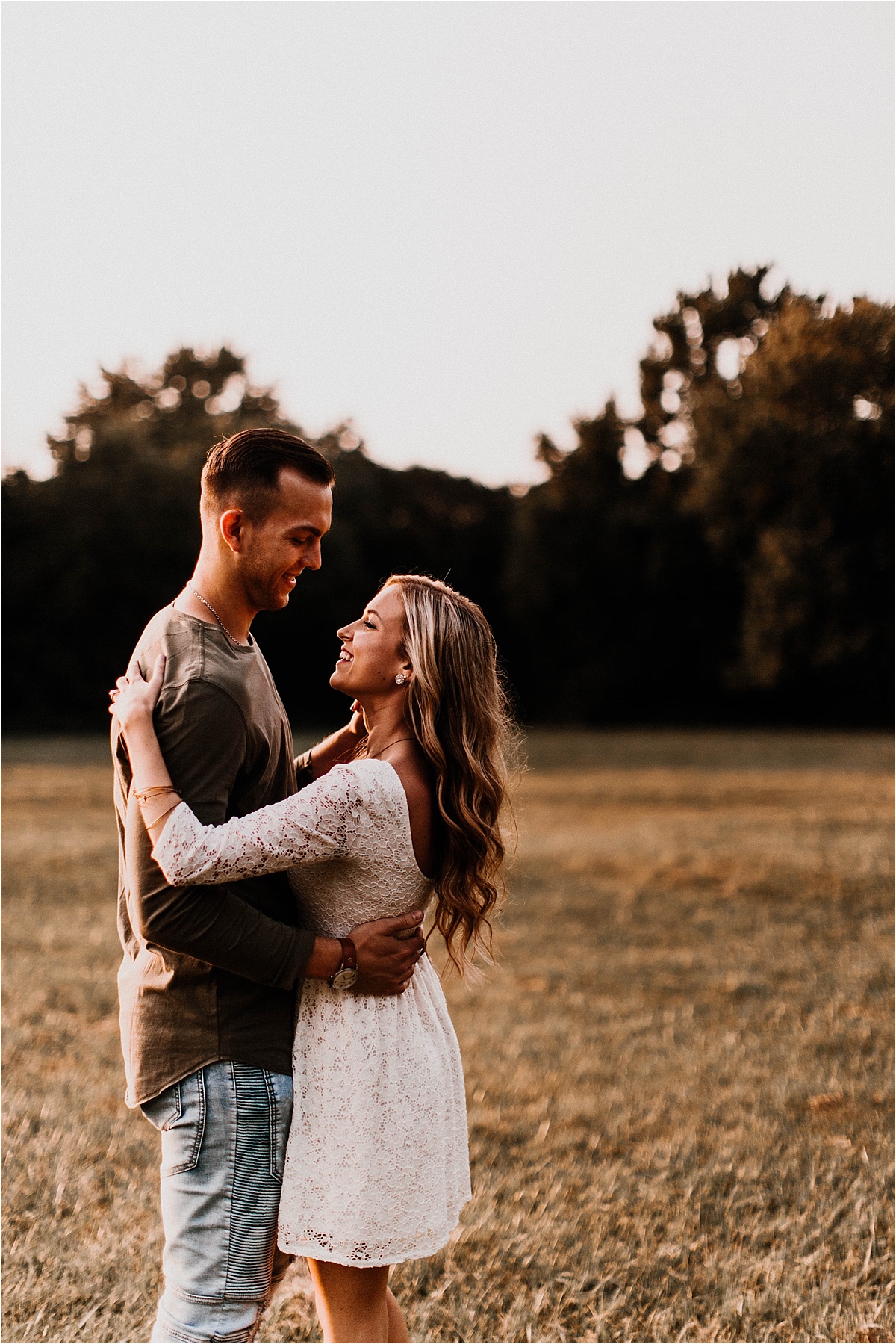 Forest Preserve Engagement Shoot_0031.jpg