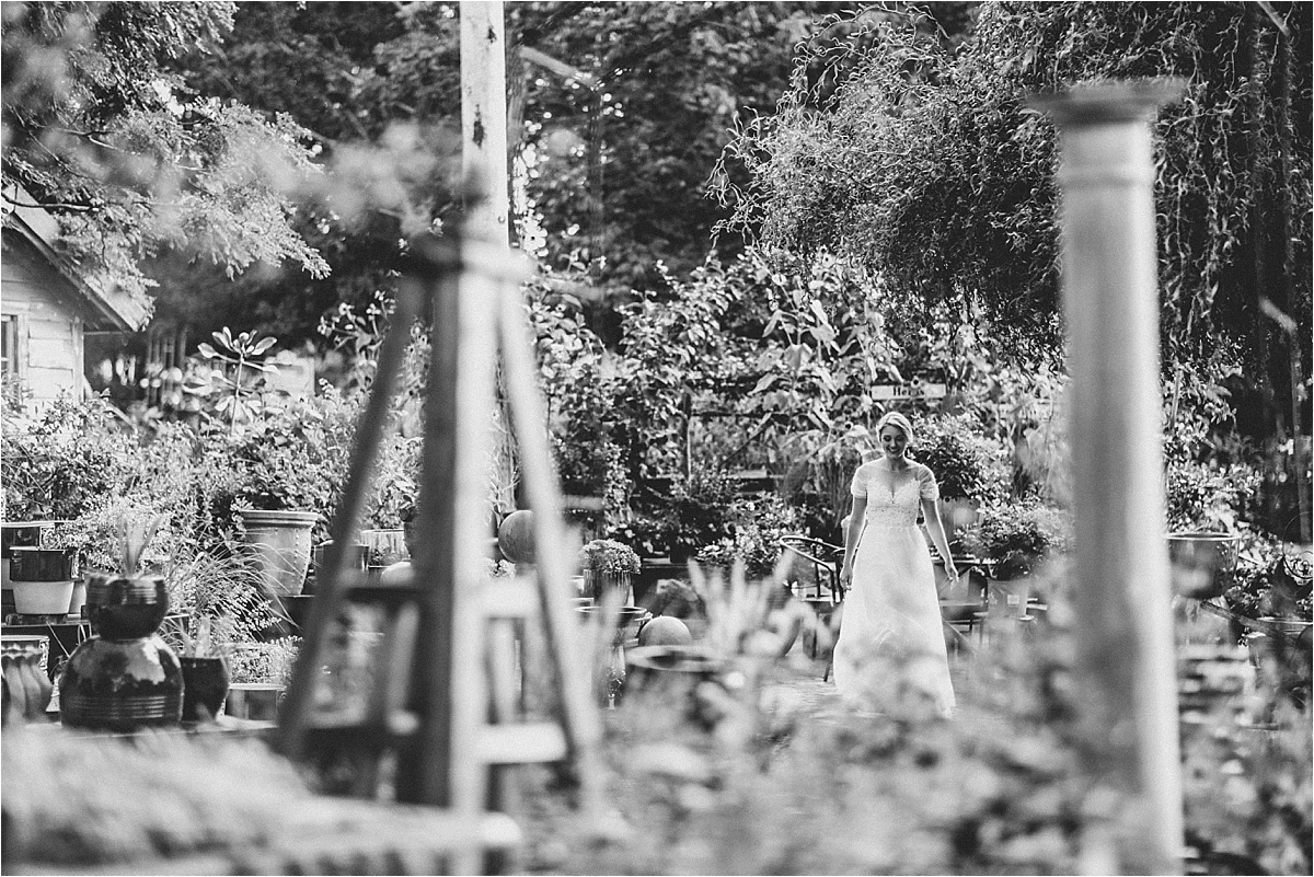 Blumen Gardens Wedding_0037.jpg