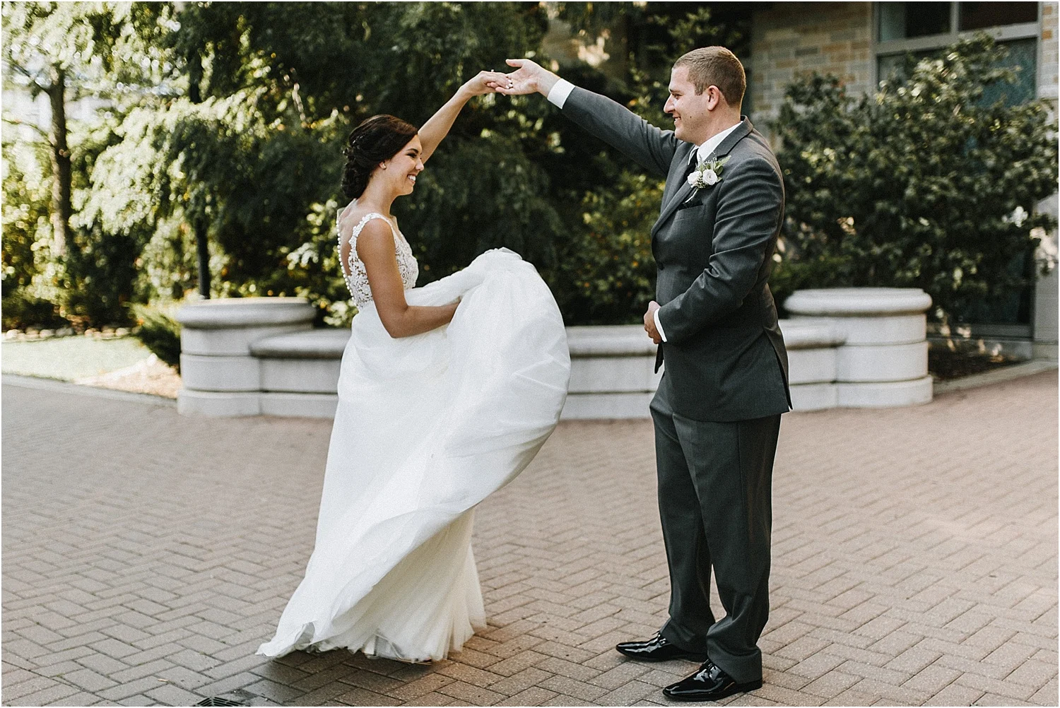 Metropolis Ballroom Wedding_0040.jpg