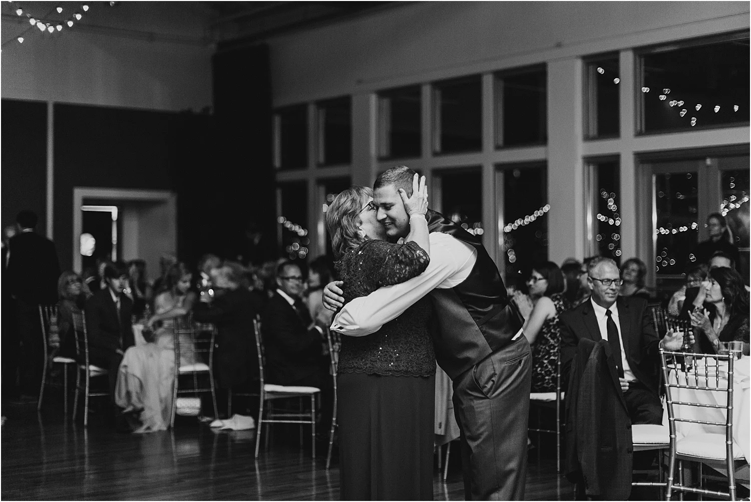 Metropolis Ballroom Wedding_0154.jpg