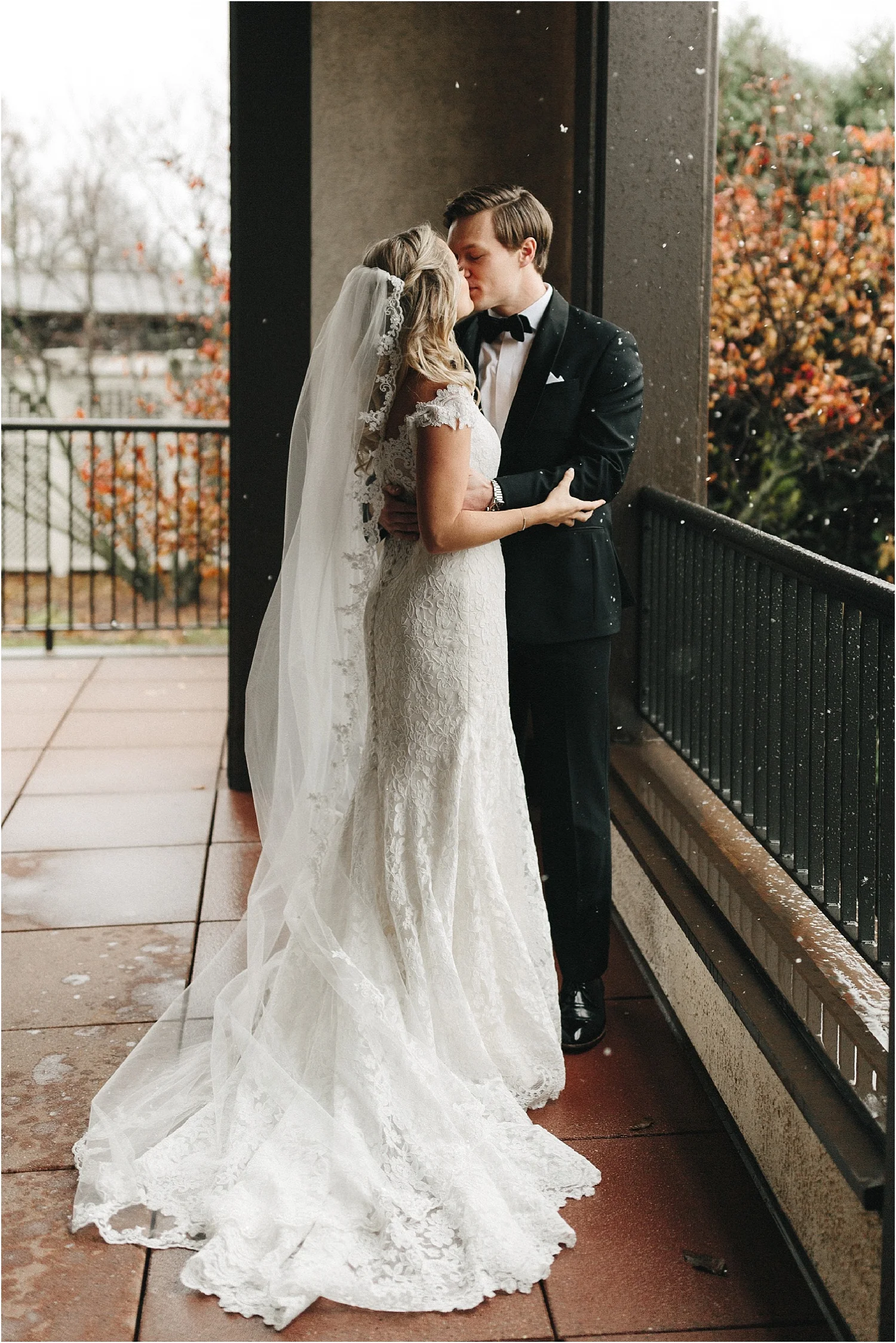 Hinsdale Golf Club Winter Wedding_0048.jpg