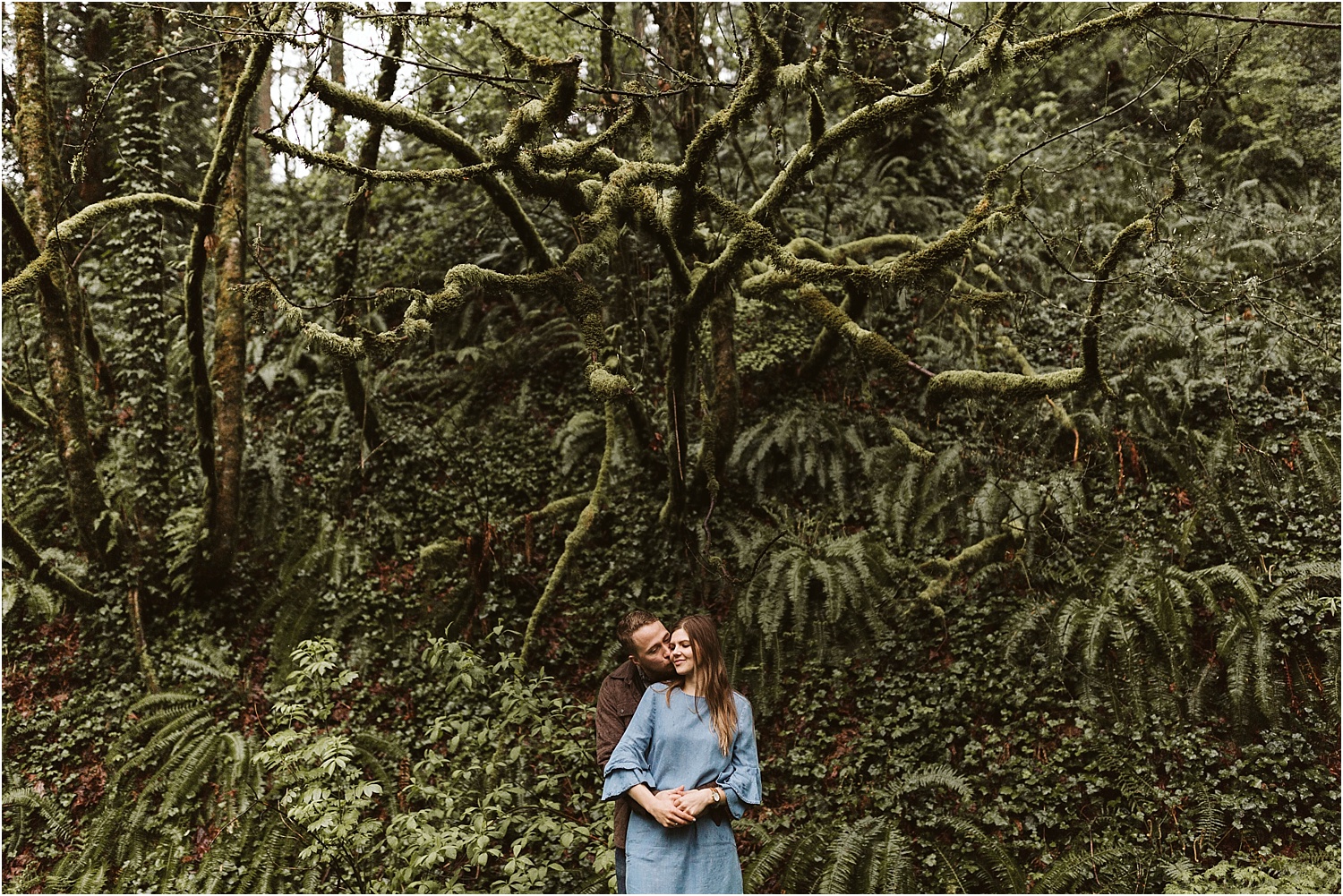 Portland Oregon Engagement Session_0005.jpg