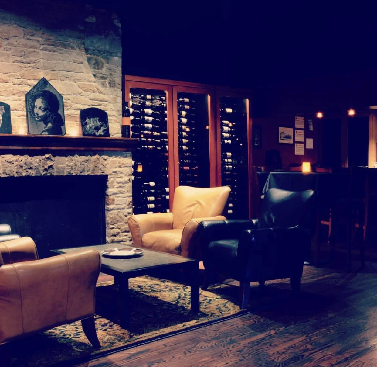 The fireplace at the bar at Michaelangelo’s Little Italy! Photo credit: Michaelangelo’s Instagram
