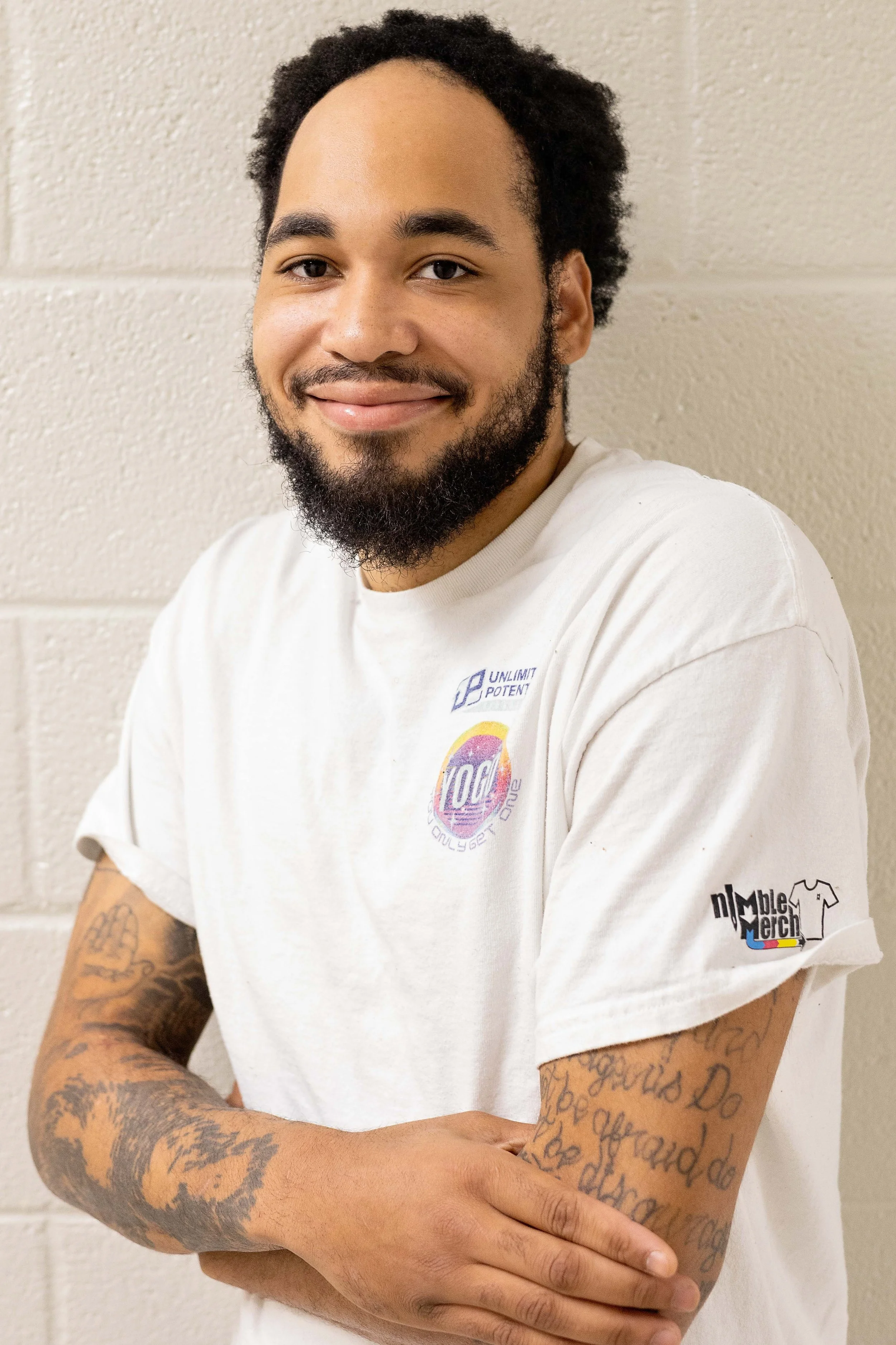 Detwon S. - headshot.jpg