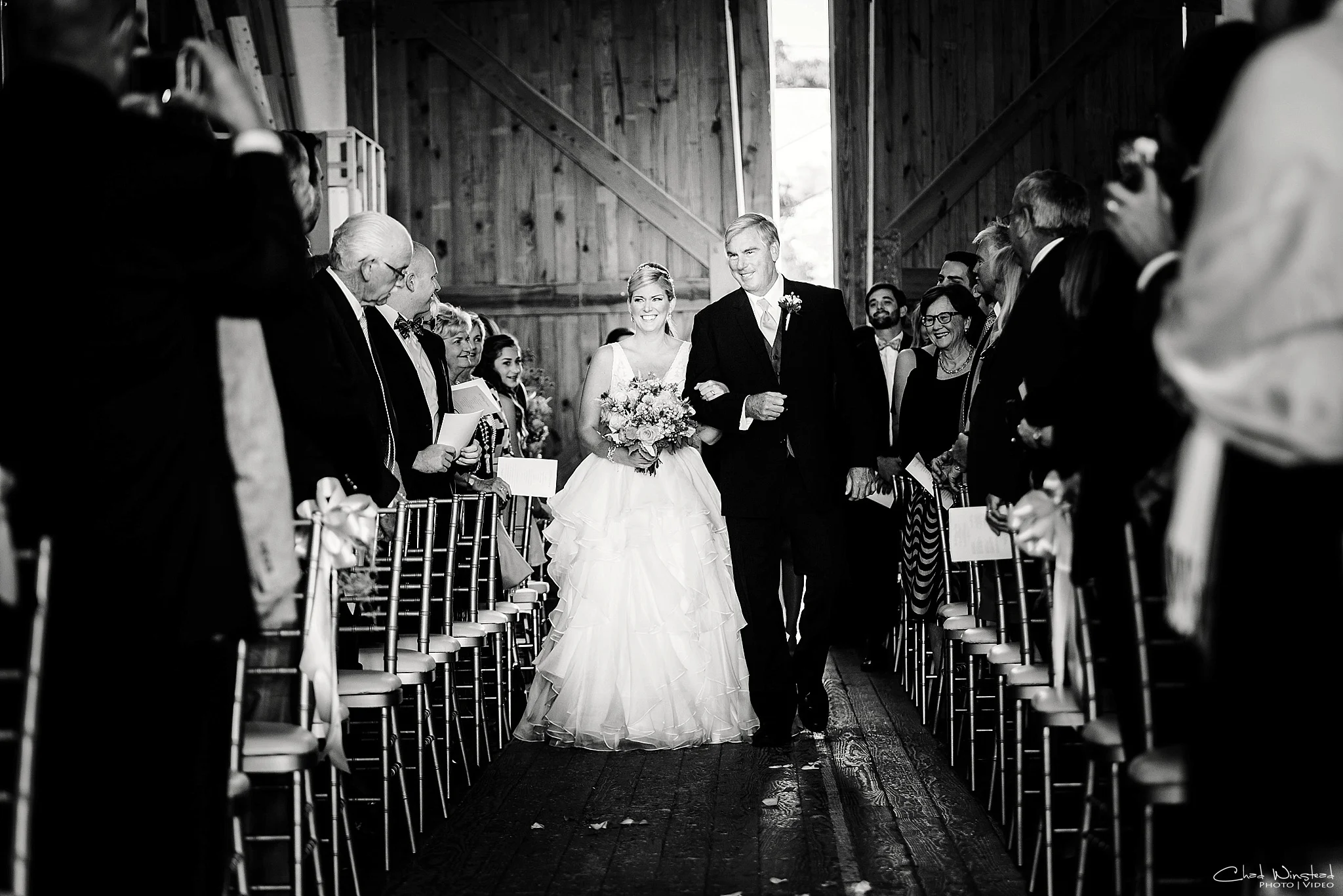 BeautifulDowntownBeaufortNCWedding045.jpg