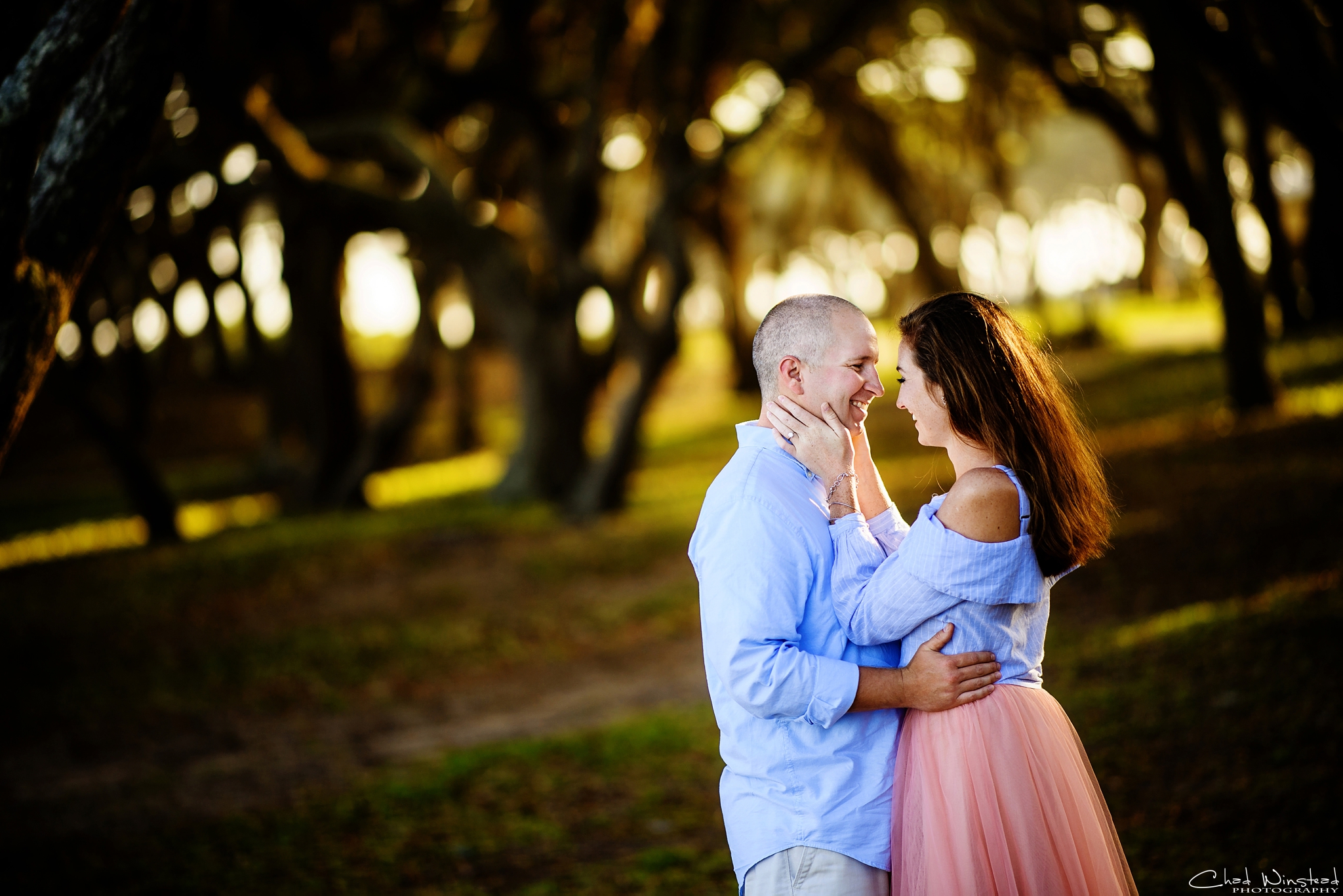 Julie&Daniel_FortFisher_Engagement_0014.jpg