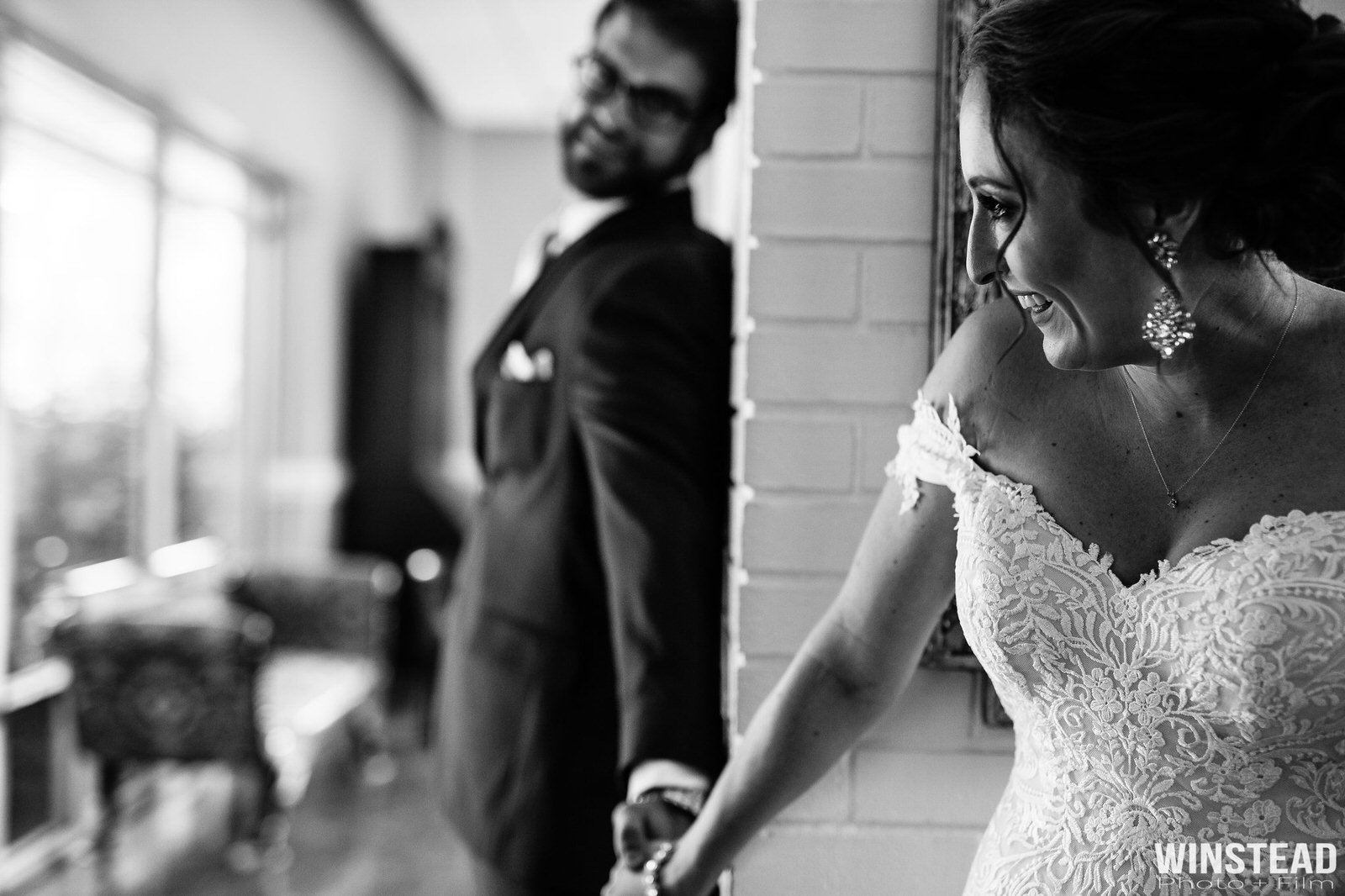 16emotional-first-look-raleigh-nc-photographer.jpg