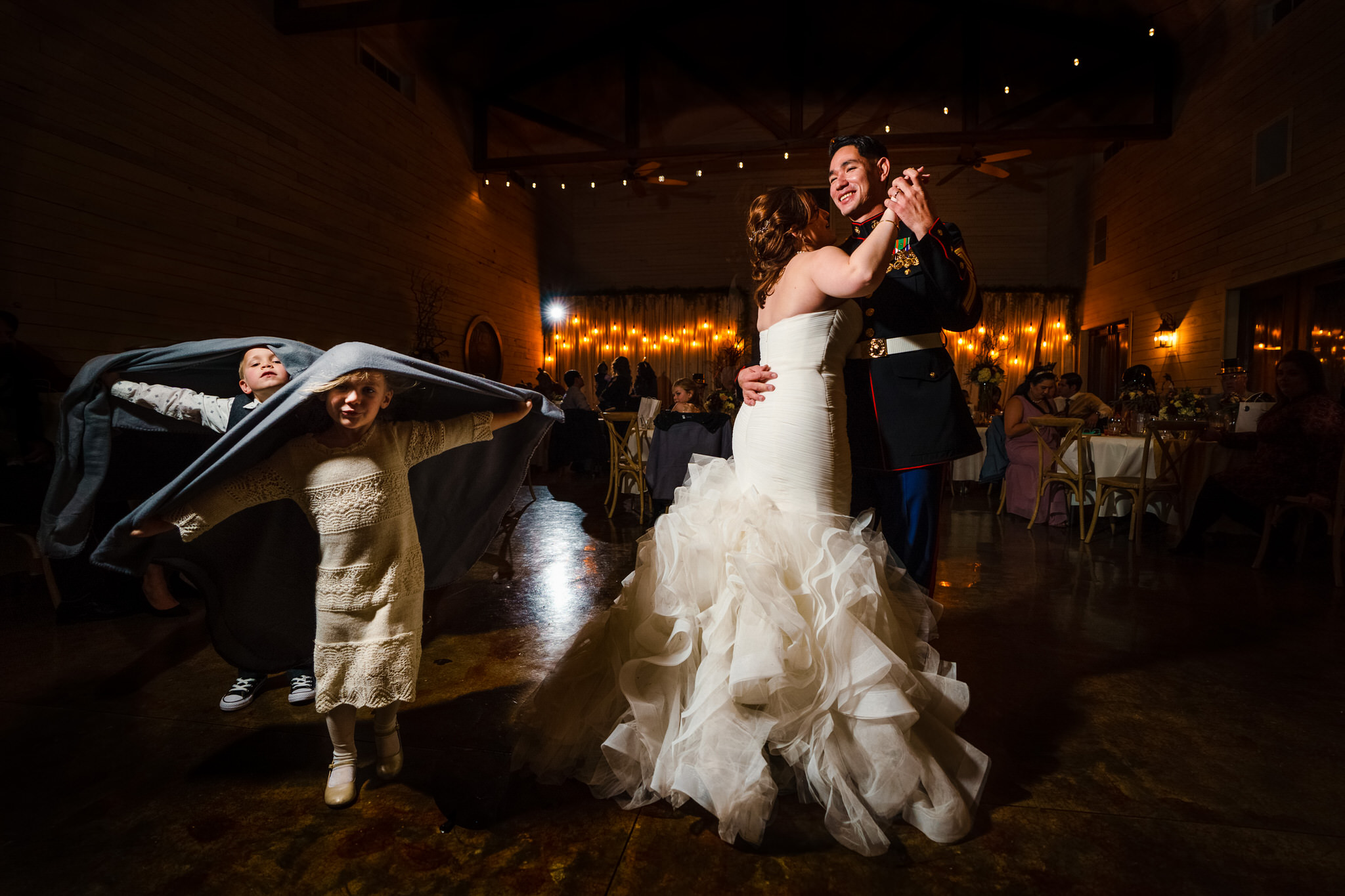 Years Eve wedding at the Copper Ridge on the Neuse in New Bern, North Carolina.