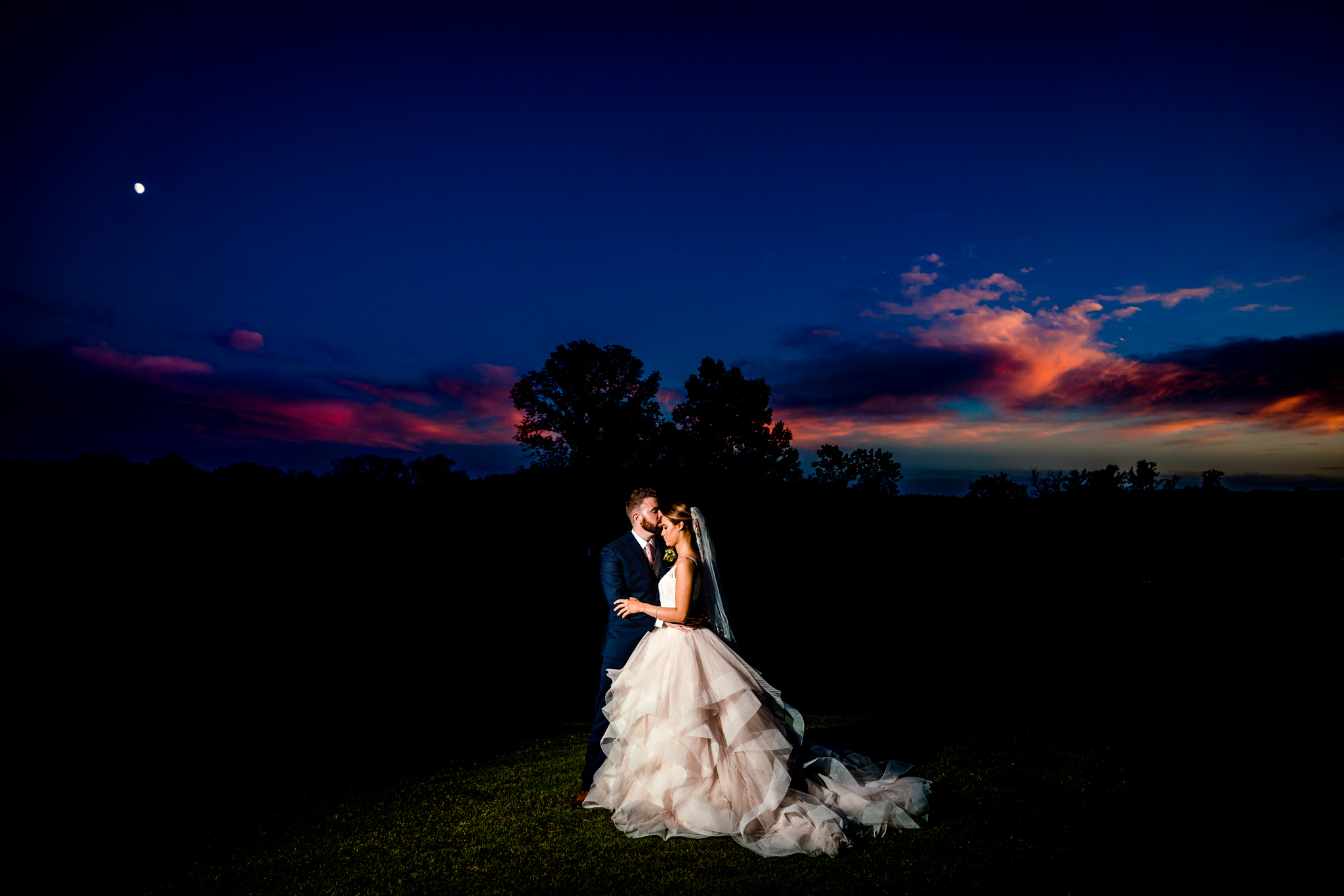 Emily&Ron-Chapel-hill-wedding-barn-77.jpg