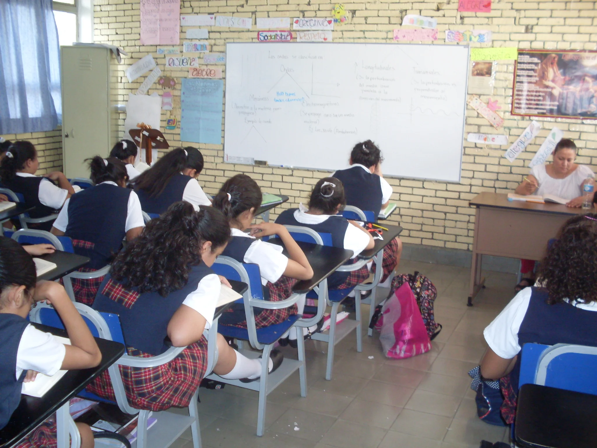 Biology, Physics and Chemistry Laboratories & Music Program